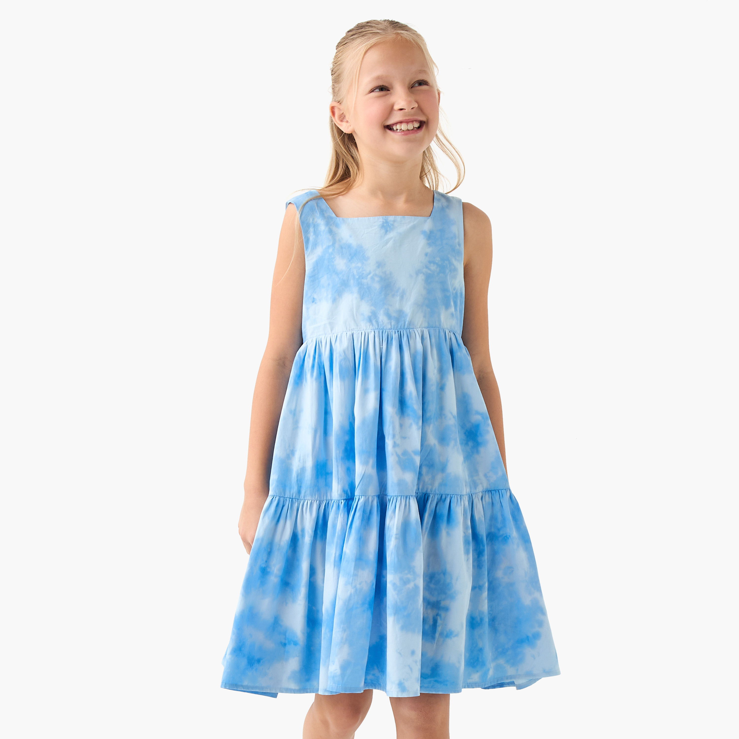 Juniors Tie-Dye Sleeveless Tiered Dress with Button Closure and Cut-Out Detail-girls-clothing-dressesandjumpsuits-image-2