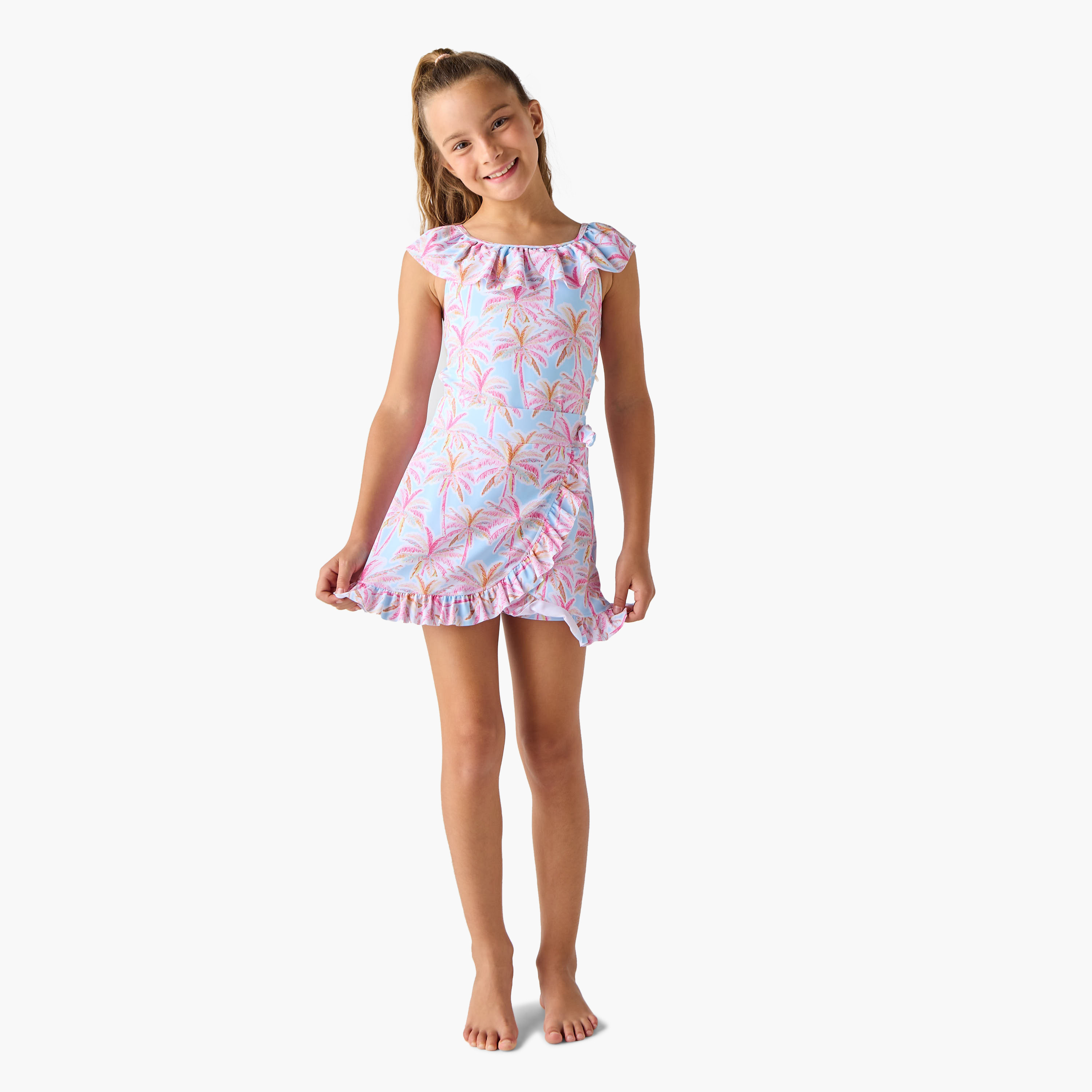 طقم بدلة سباحة بتفاصيل كشكش وطبعات شجرة النخيل مع تنورة-girls-clothing-sportswear-swimwear-image-4