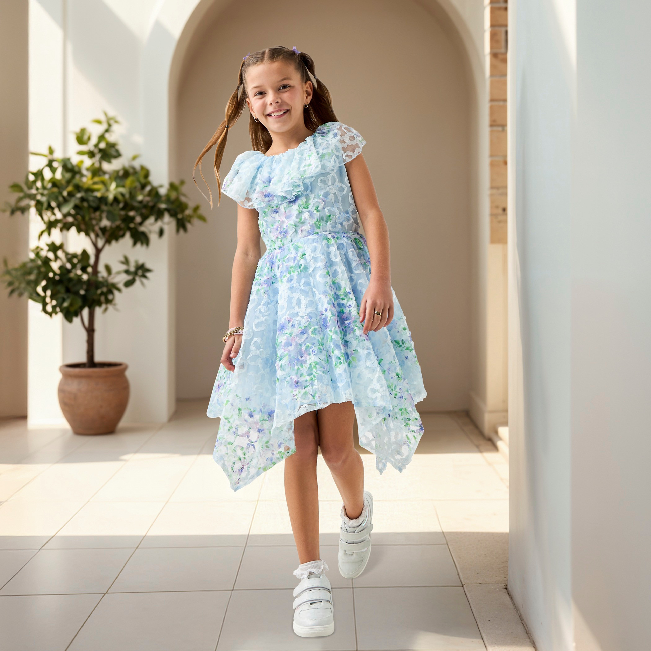 فستان دون أكمام بطبعات وطول غير متساوي من جونيورز-girls-clothing-dressesandjumpsuits-image-2