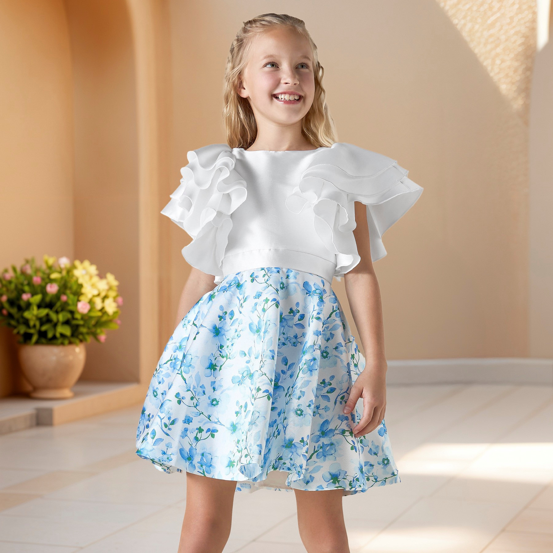 فستان بأكمام بكشكش وطبعات زهور من جونيورز-girls-clothing-dressesandjumpsuits-image-1