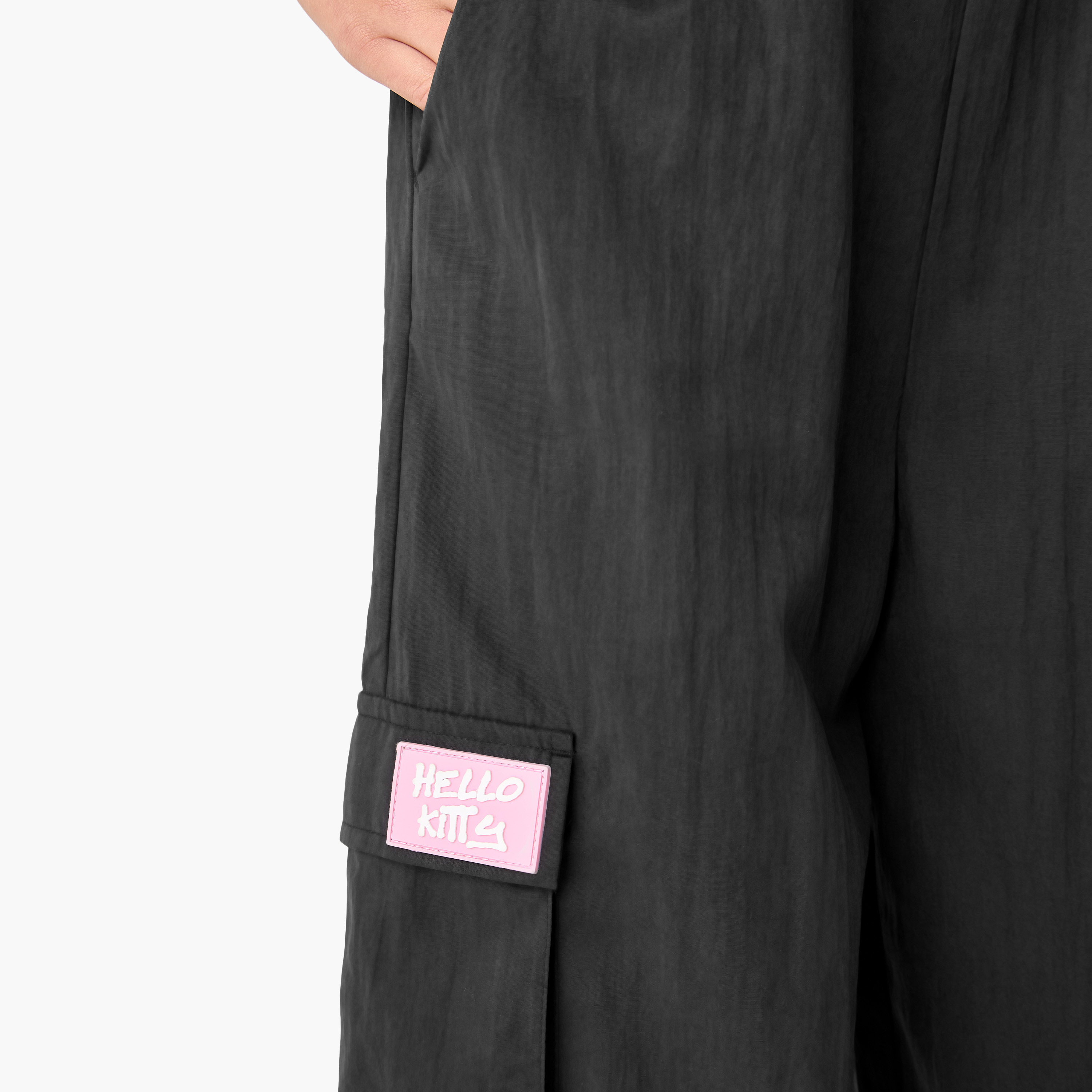 بنطلون كارجو بخصر مطاطي وزخارف هالو كيتي من سانريو-girls-clothing-bottoms-trousers-image-4