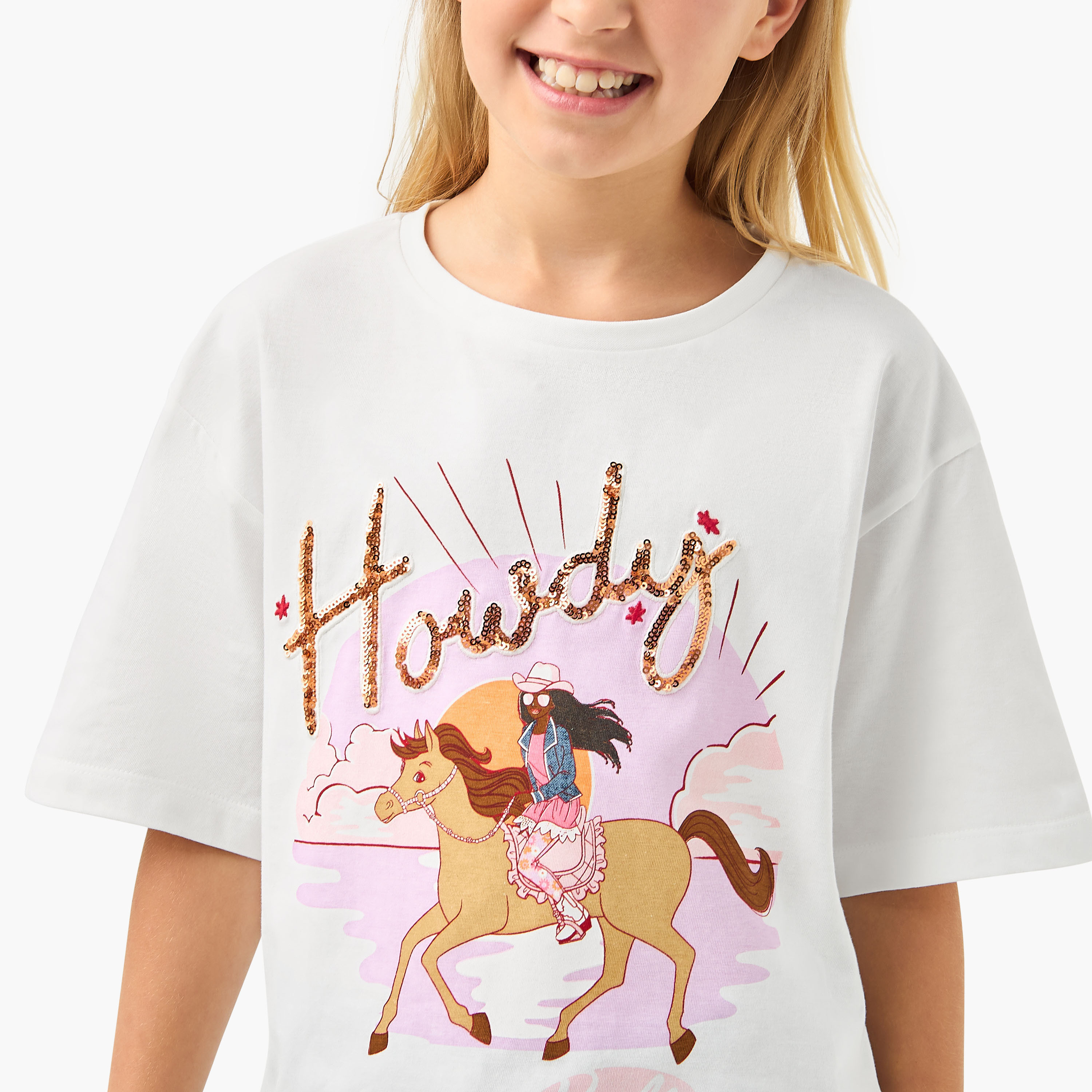 تيشيرت بطبعات وأكمام قصيرة وتفاصيل ترتر من باربي-girls-clothing-tshirts-image-4