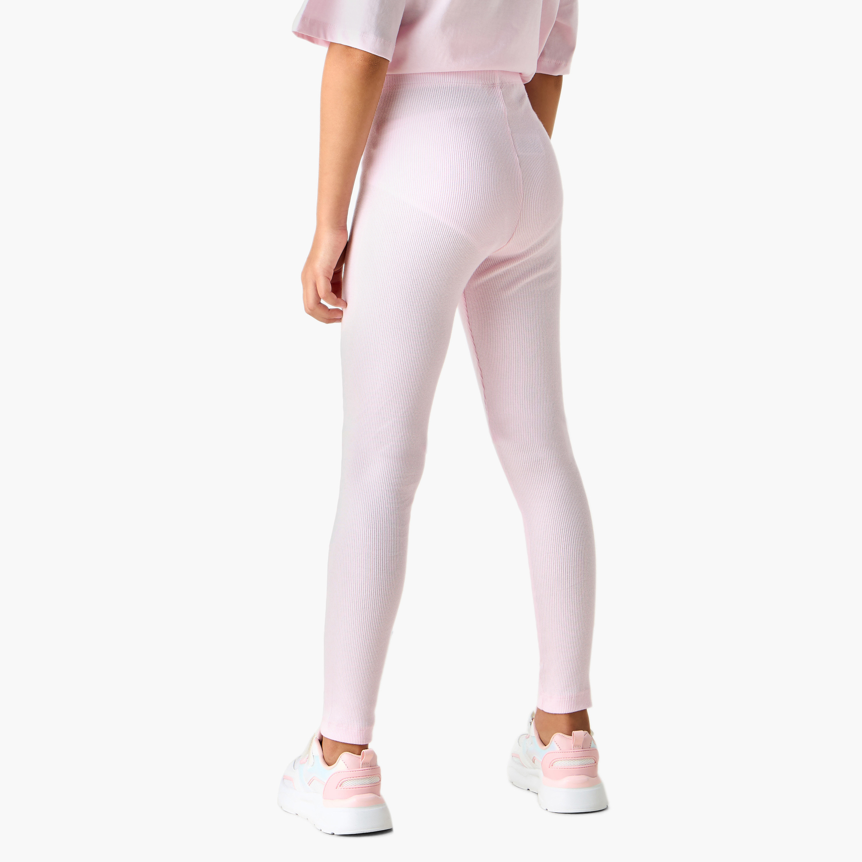 بنطلون ليقنز بخصر مطاطي وطبعات شعار من باربي-girls-clothing-bottoms-leggings-image-3