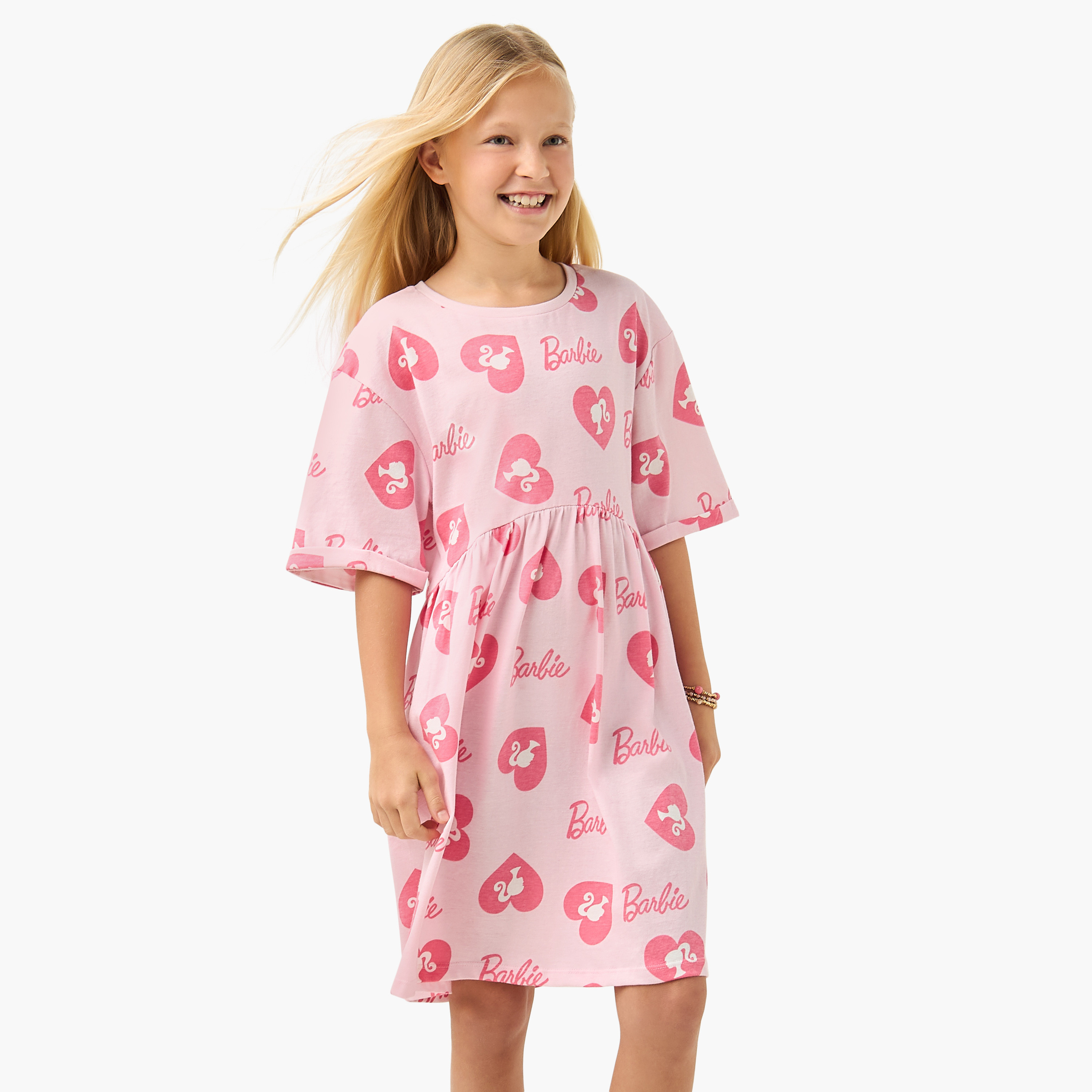 فستان بياقة دائرية وأكمام قصيرة وطبعات باربي من ديزني-girls-clothing-dressesandjumpsuits-image-1