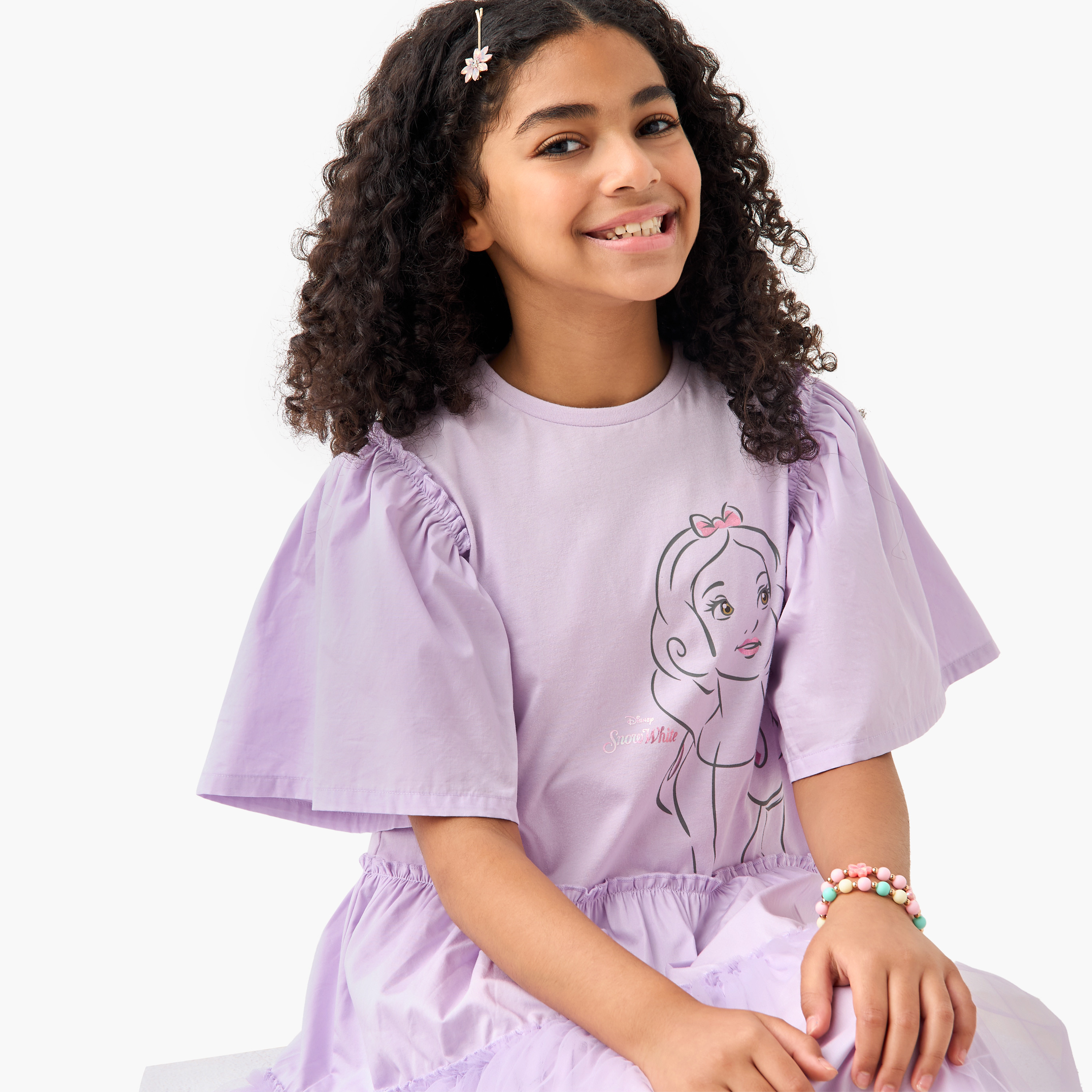 فستان متعدد الطبقات بأكمام واسعة وطبعات سنووايت من ديزني-girls-clothing-dressesandjumpsuits-image-4