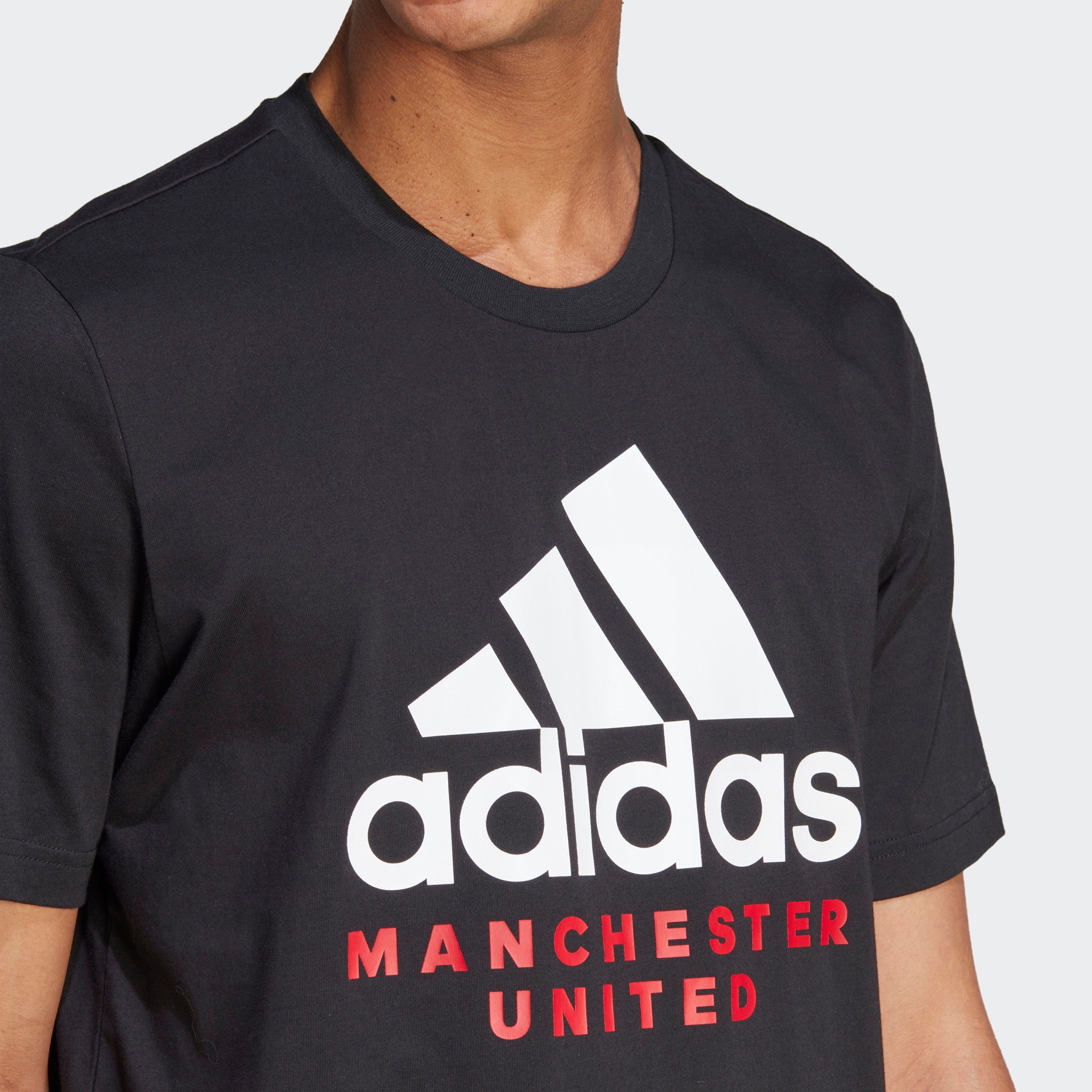Adidas Men Manchester United DNA Graphic T-Shirt | OE-men-clothing-sportswearandactivewear-tshirtsandpolos-image-3