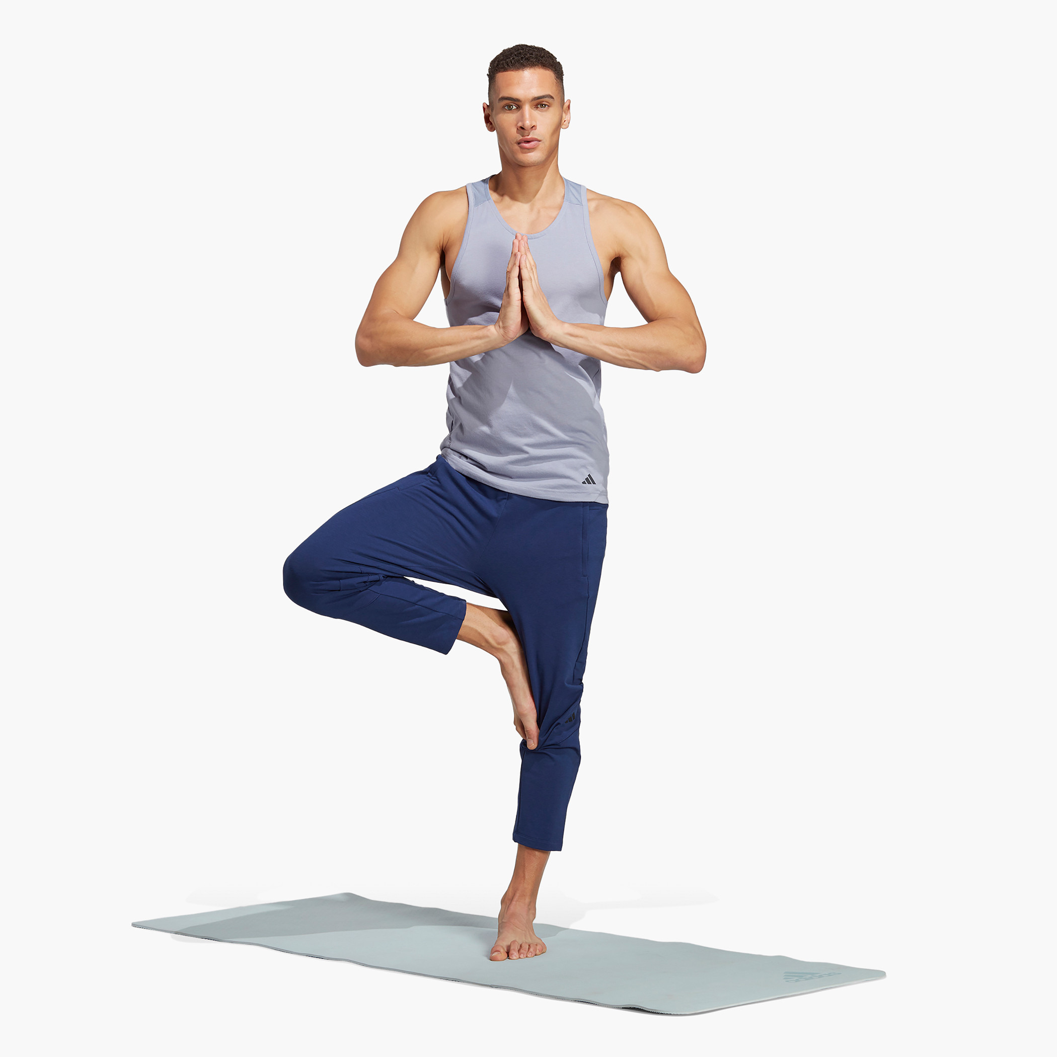  قميص بدون اكمام للرجال لليوغا من اديداس-men-clothing-tshirtsandpolos-vests-image-3