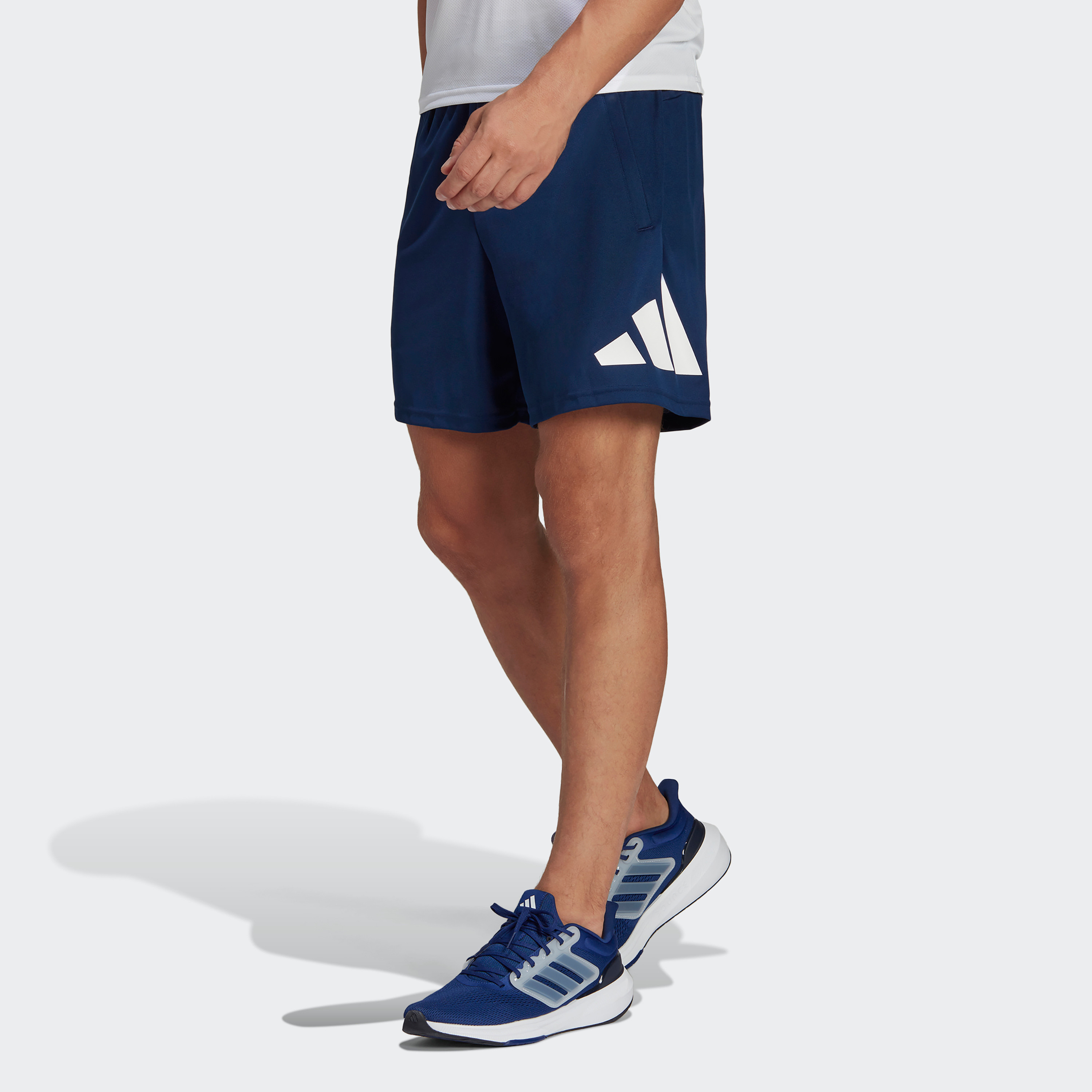 Adidas Training Essential Logo Sho Men Logo Shorts-men-clothing-bottoms-shorts-image-1