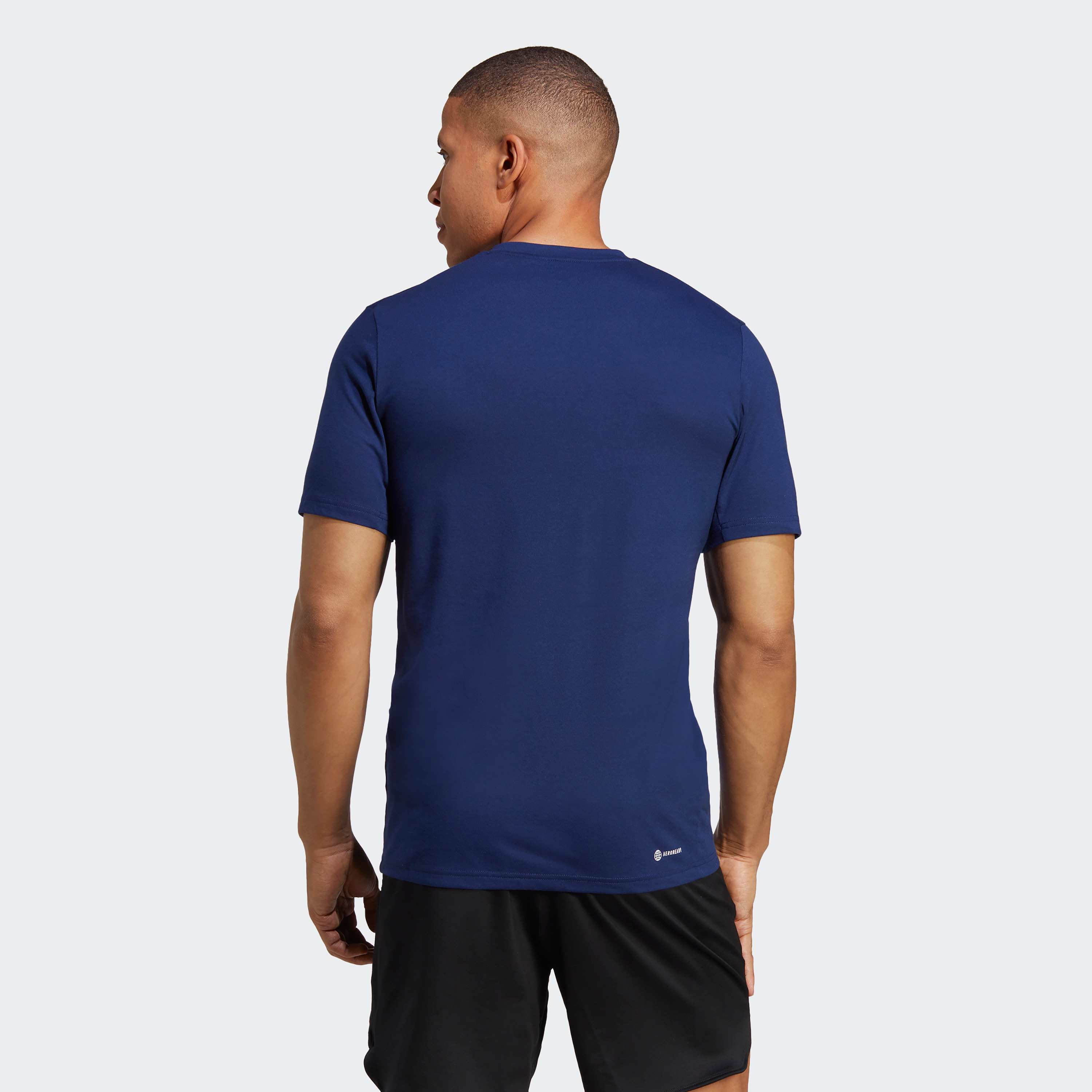  تي شيرت اسينشالز مطبوع عليه لوجو اف ر للرجال من اديداس-men-clothing-sportswearandactivewear-tshirtsandpolos-image-4