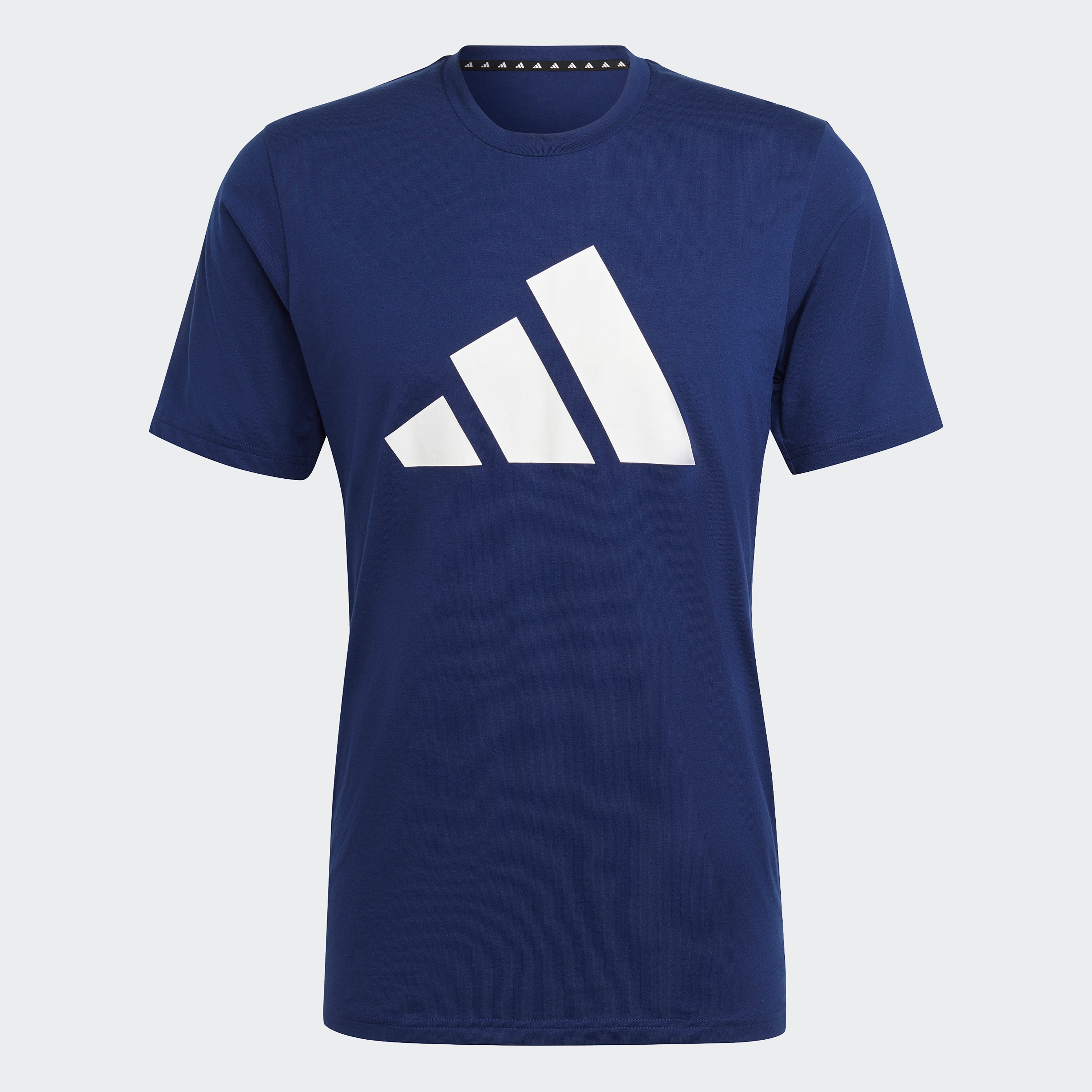  تي شيرت اسينشالز مطبوع عليه لوجو اف ر للرجال من اديداس-men-clothing-sportswearandactivewear-tshirtsandpolos-image-5