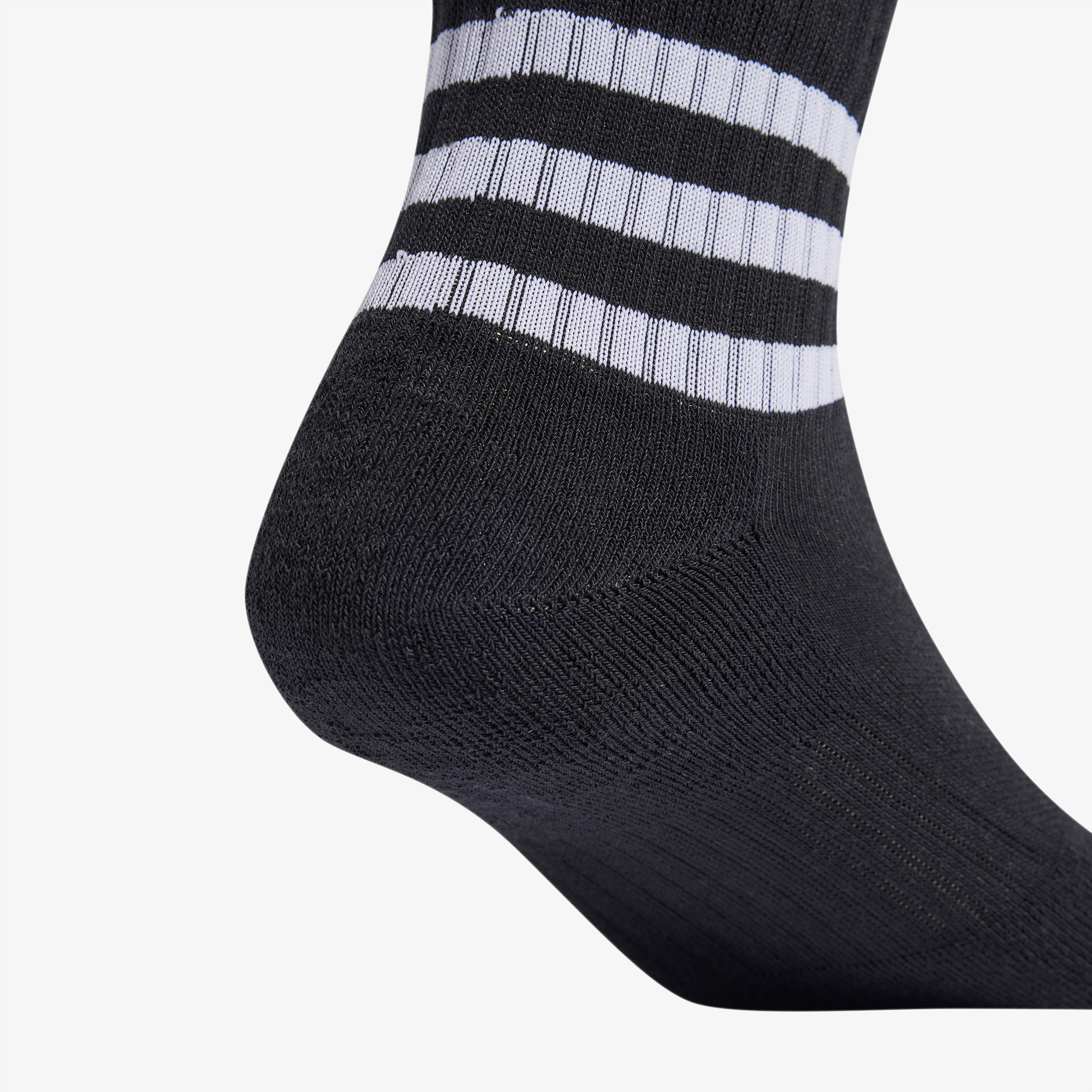 طقم جوارب طول الكاحل 3 أزواج بتفاصيل شعار من أديداس-men-socks-image-4