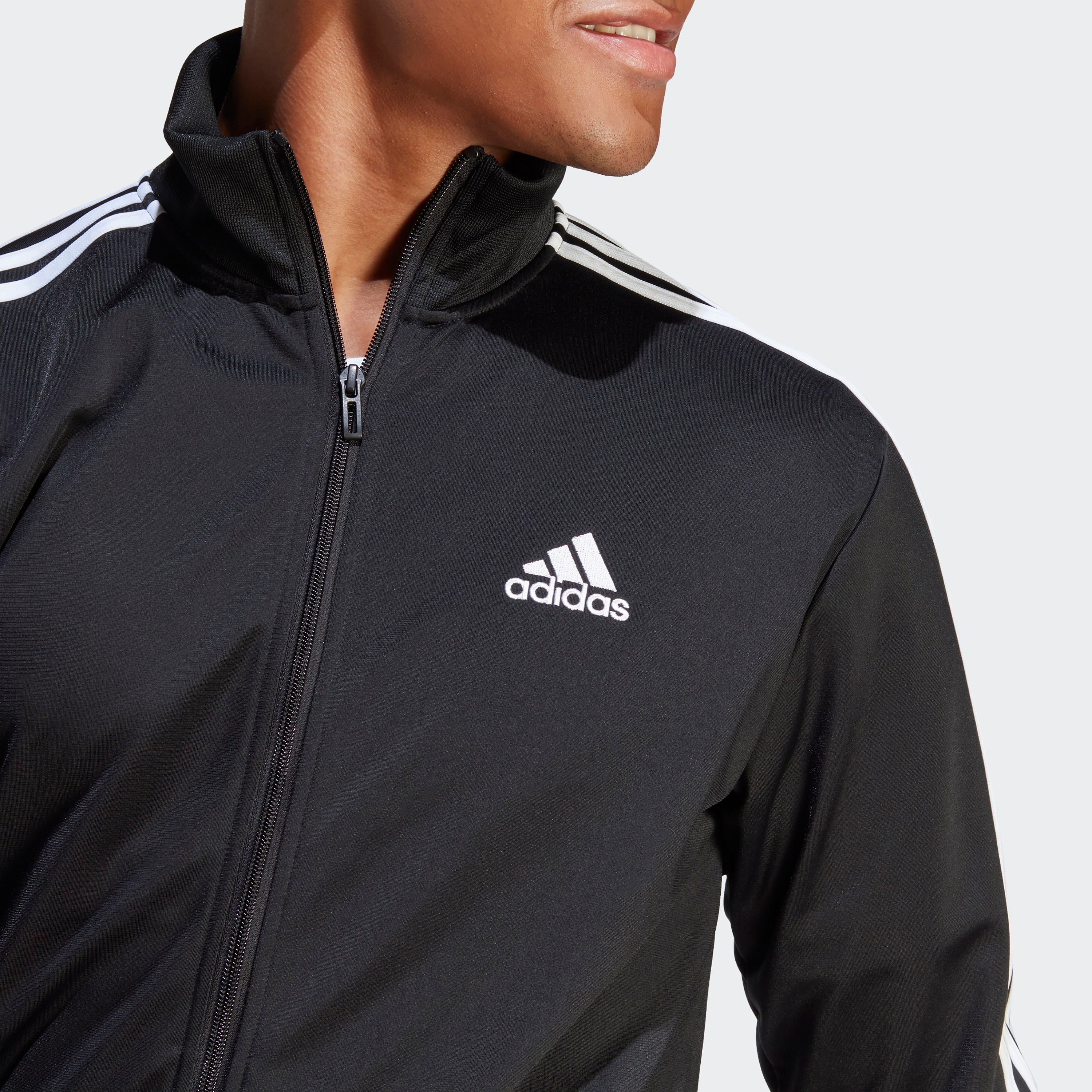  بدلة رياضية  تي تي مزين ب 3 اشرطة للرجال  من اديداس-men-clothing-sportswearandactivewear-tracksuits-image-2