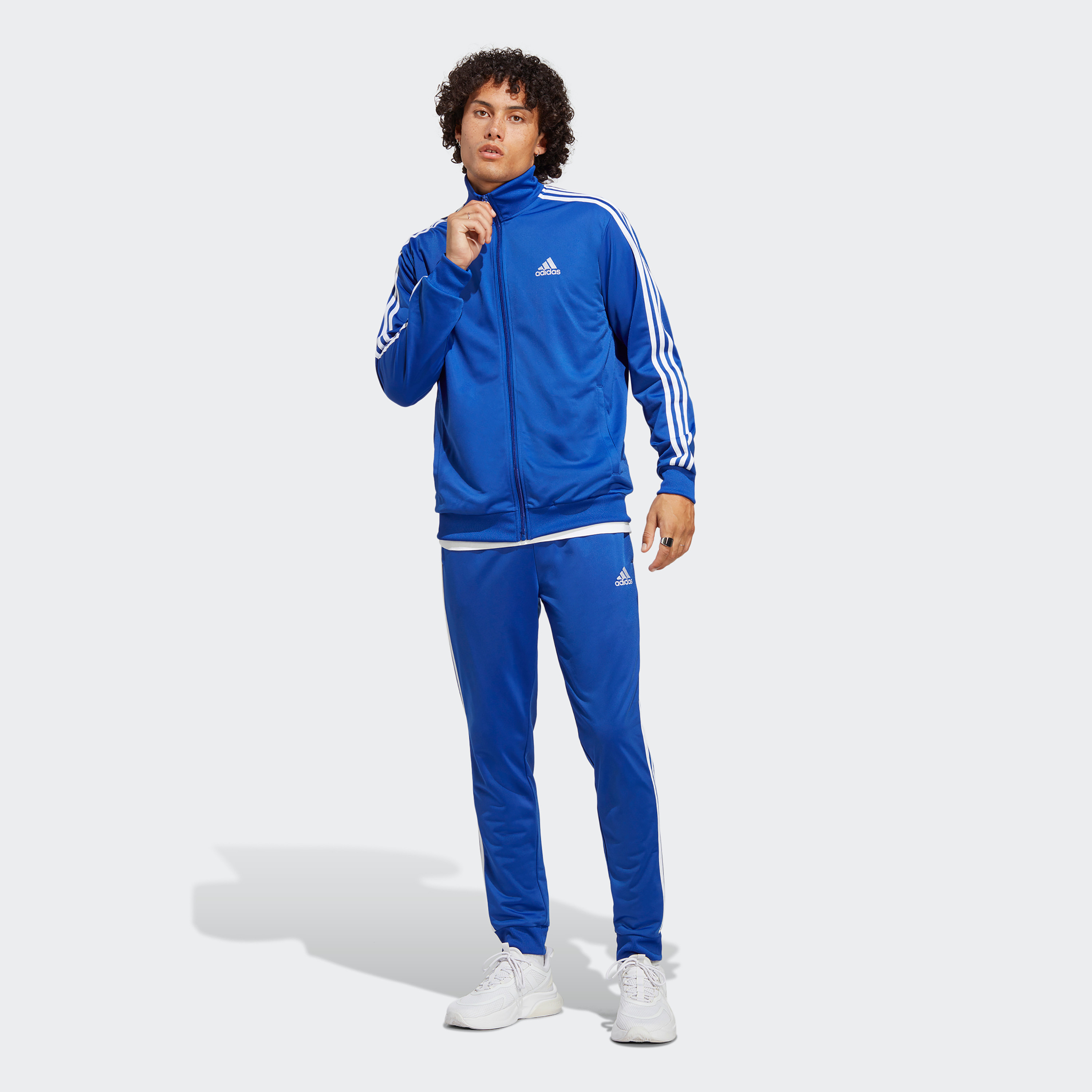  بدلة رياضية  تي تي مزين ب 3 اشرطة للرجال  من اديداس-men-clothing-sportswearandactivewear-tracksuits-image-1