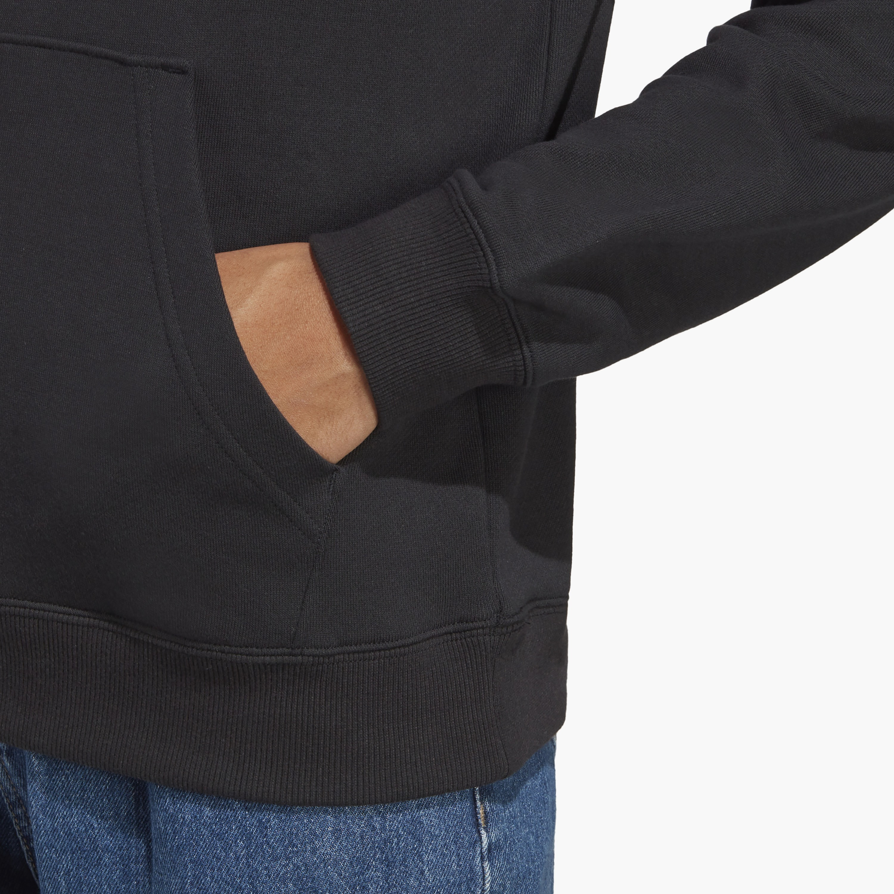 هودي اديداس اسينشالز للنساء بشعار كبير عادي ذو فرينش تيري IC6895 | OE-sports-women-clothing-hoodiesandsweatshirts-image-4