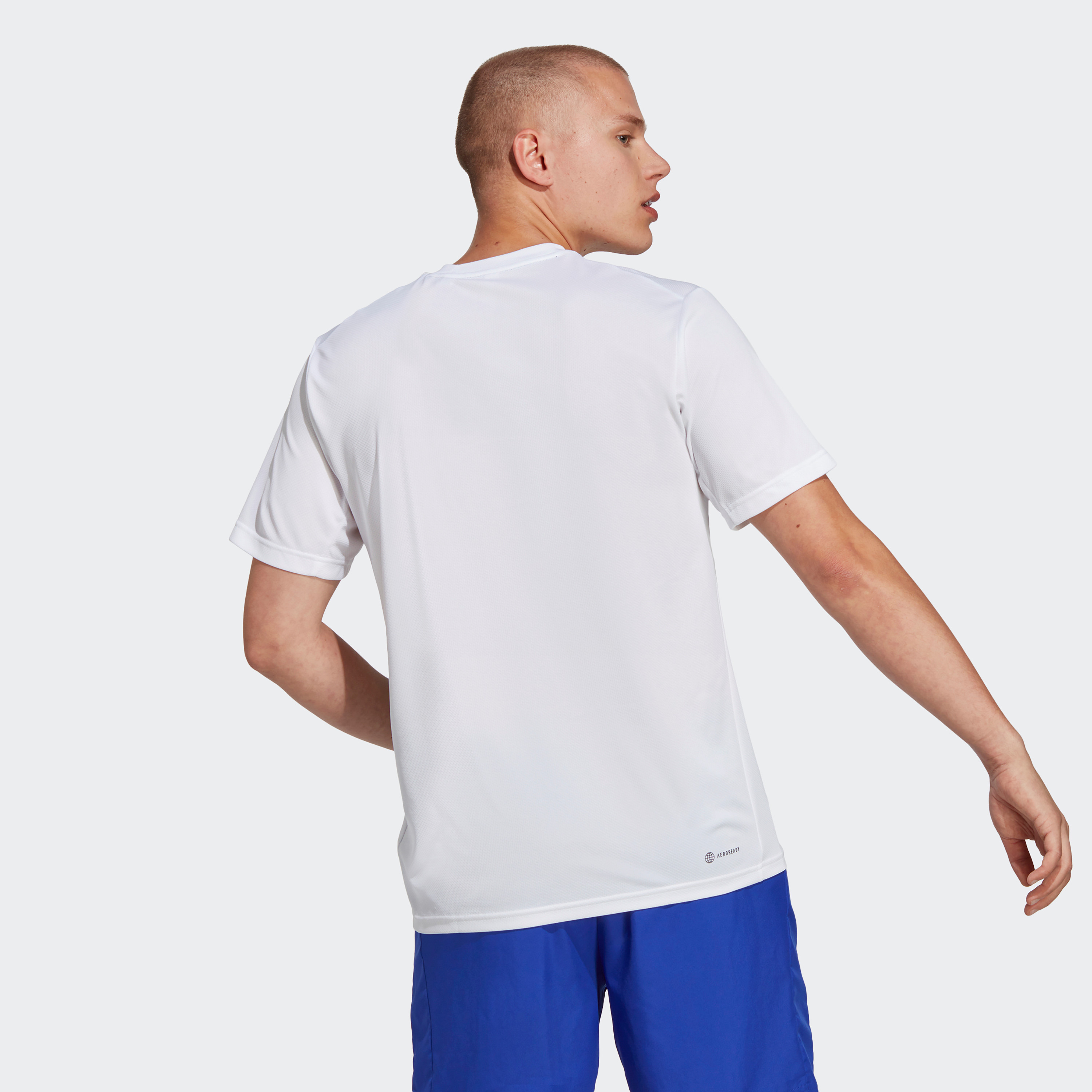  تيشرت اسنشيالز للتدريب بشعار شو للرجال من اديداس-men-clothing-sportswearandactivewear-tshirtsandpolos-image-4