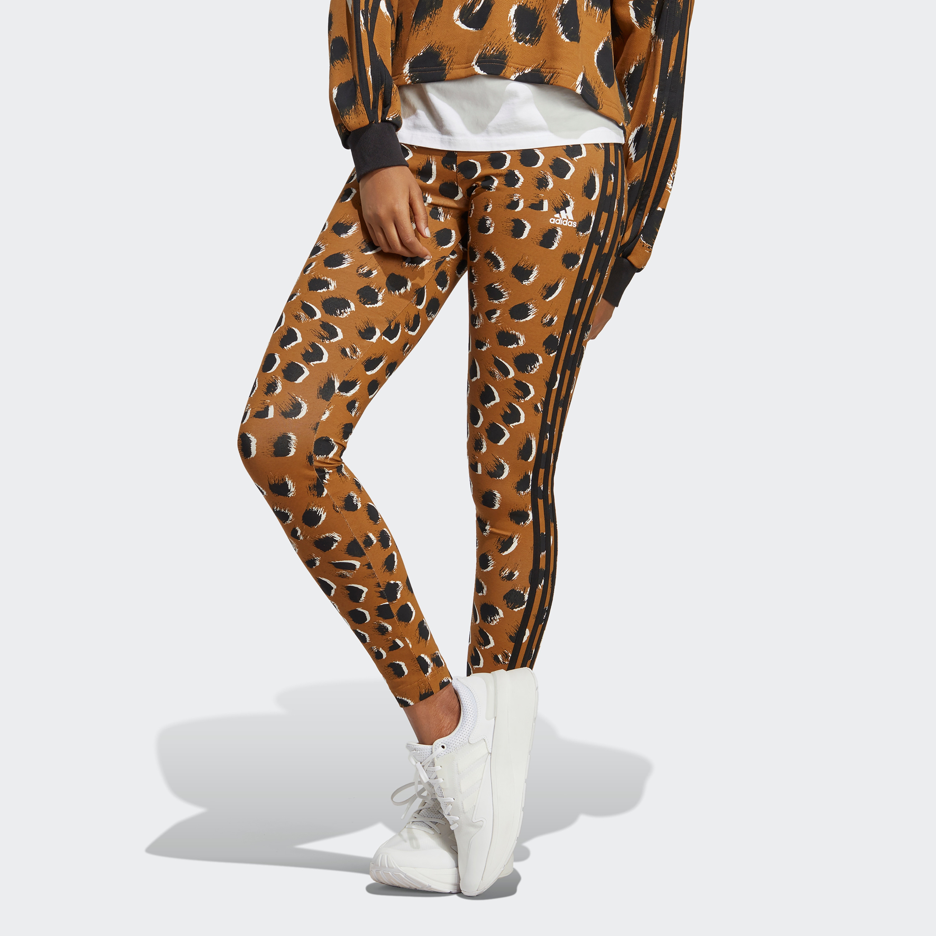 بنطال ضيق للسيدات  للساقين مطبوع بالحيونات من أديداس-women-clothing-bottoms-leggings-image-1