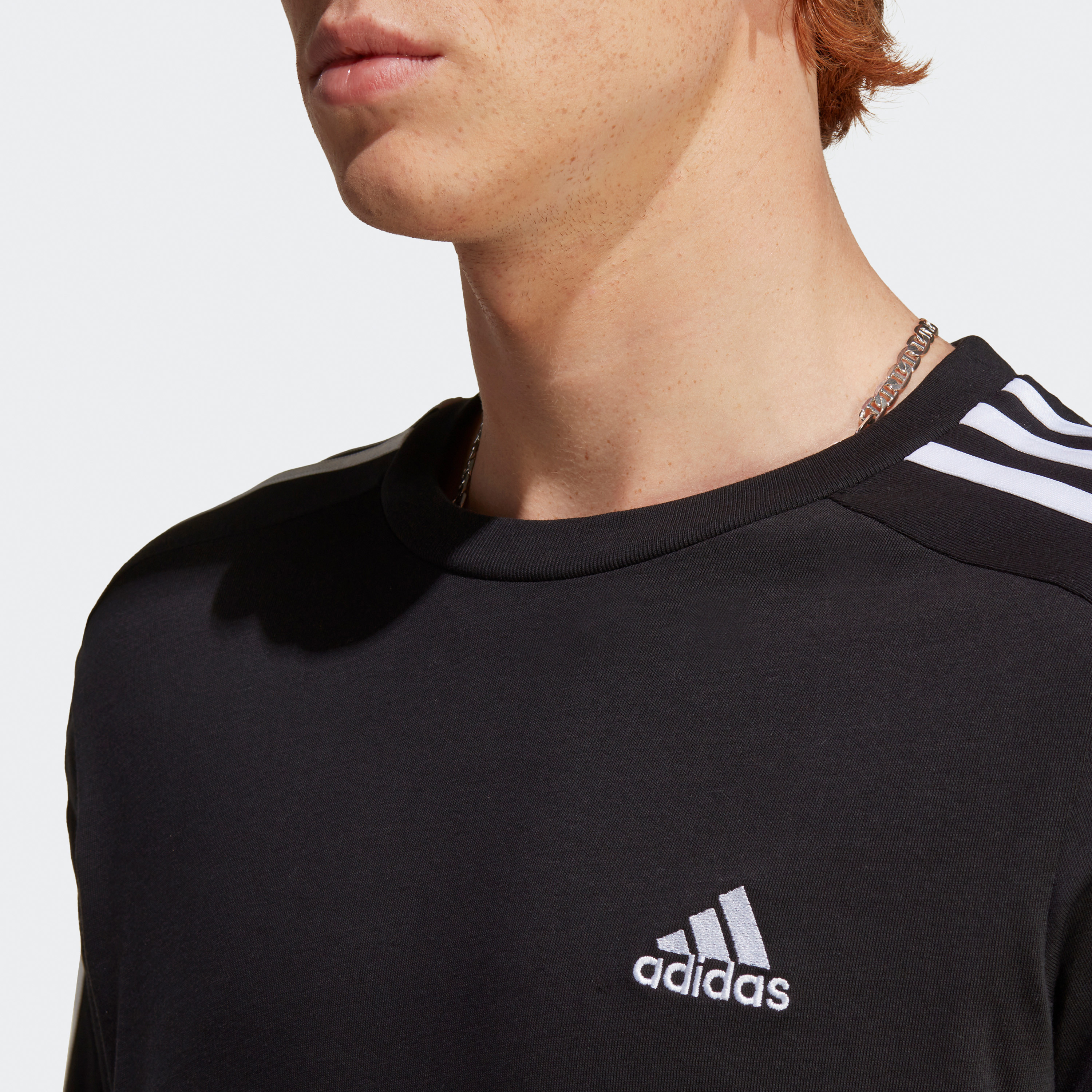 أديداس - تي شيرت جيرسي ايسنشالز 3 خطوط IC9334-men-clothing-sportswearandactivewear-tshirtsandpolos-image-6