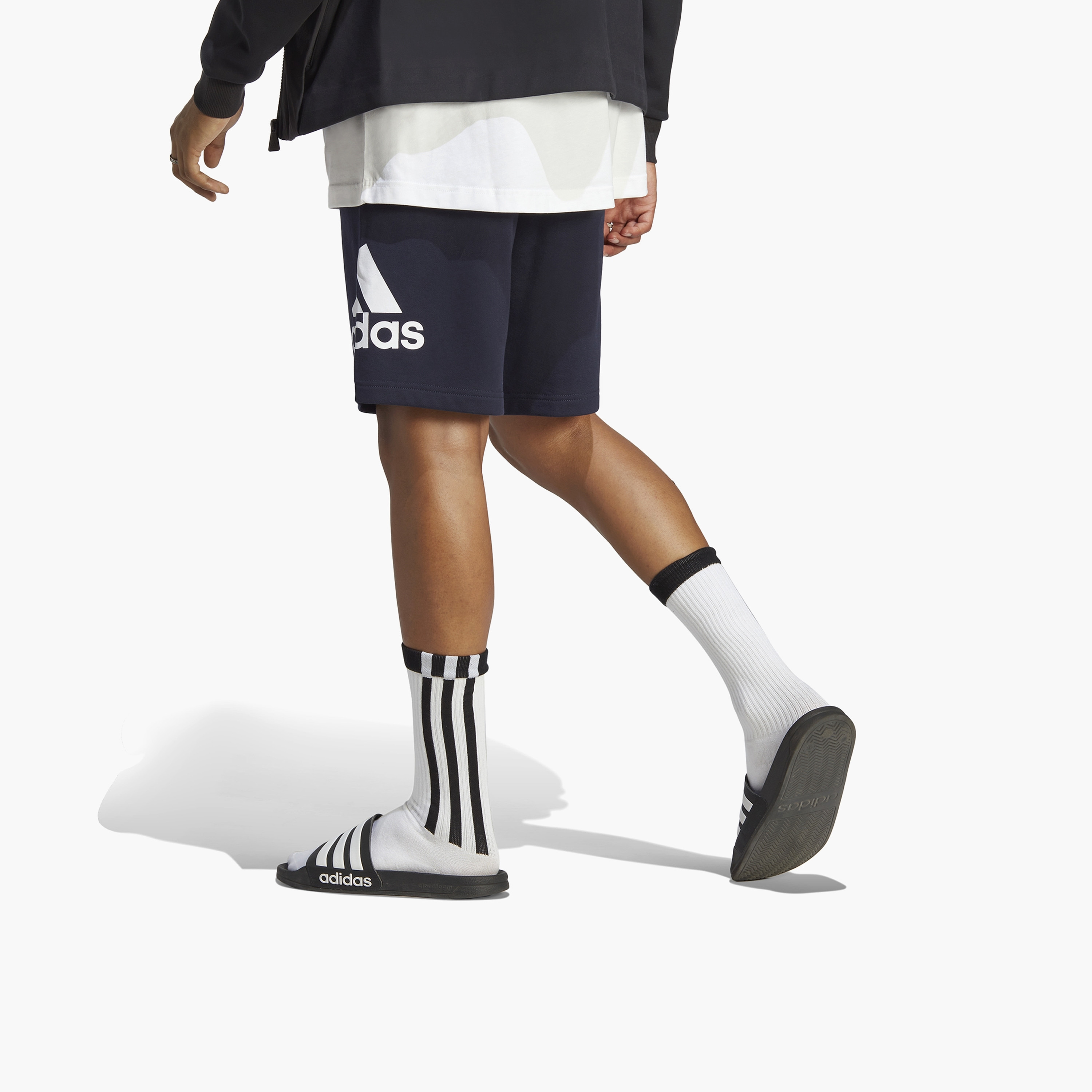 شورتس رجالي من اديداس اسينشالز بشعار كبير ذو فرينش تيري مقاس 10 بوصة | OE-men-clothing-bottoms-shorts-image-5