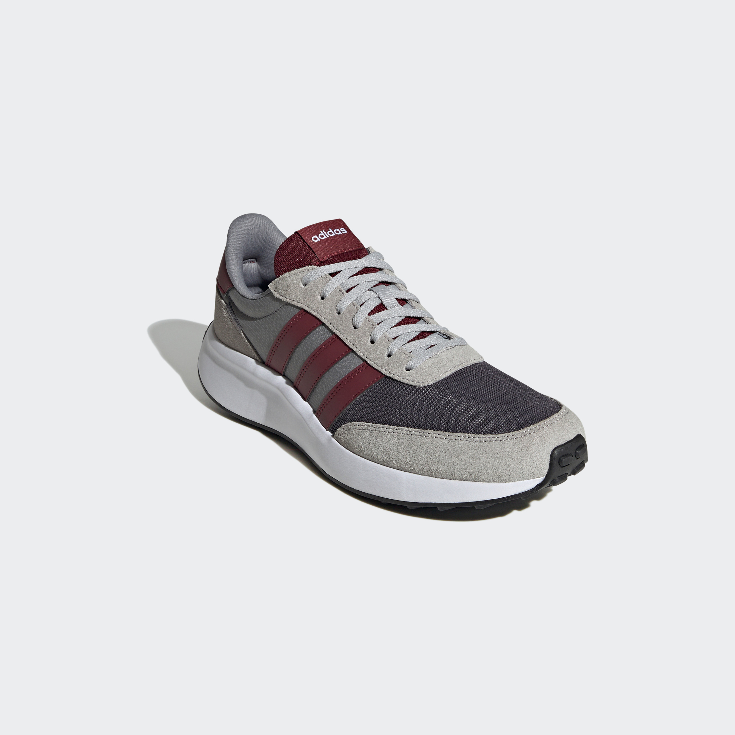 حذاء الجري لايف ستايل 70s للرجال من اديداس| او اي-sports-men-shoes-image-1