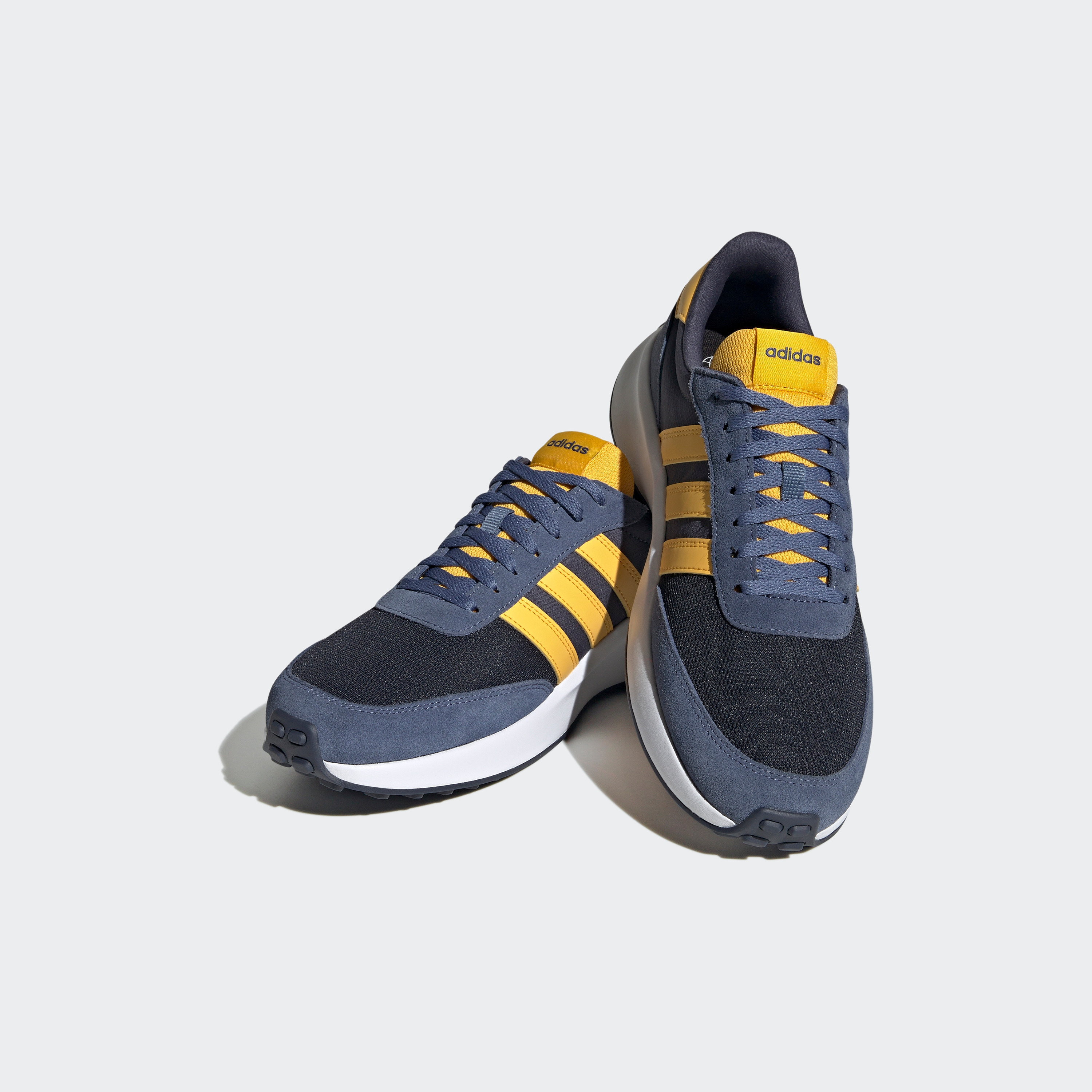 حذاء الجري لايف ستايل 70s للرجال من اديداس| او اي-sports-men-shoes-image-8