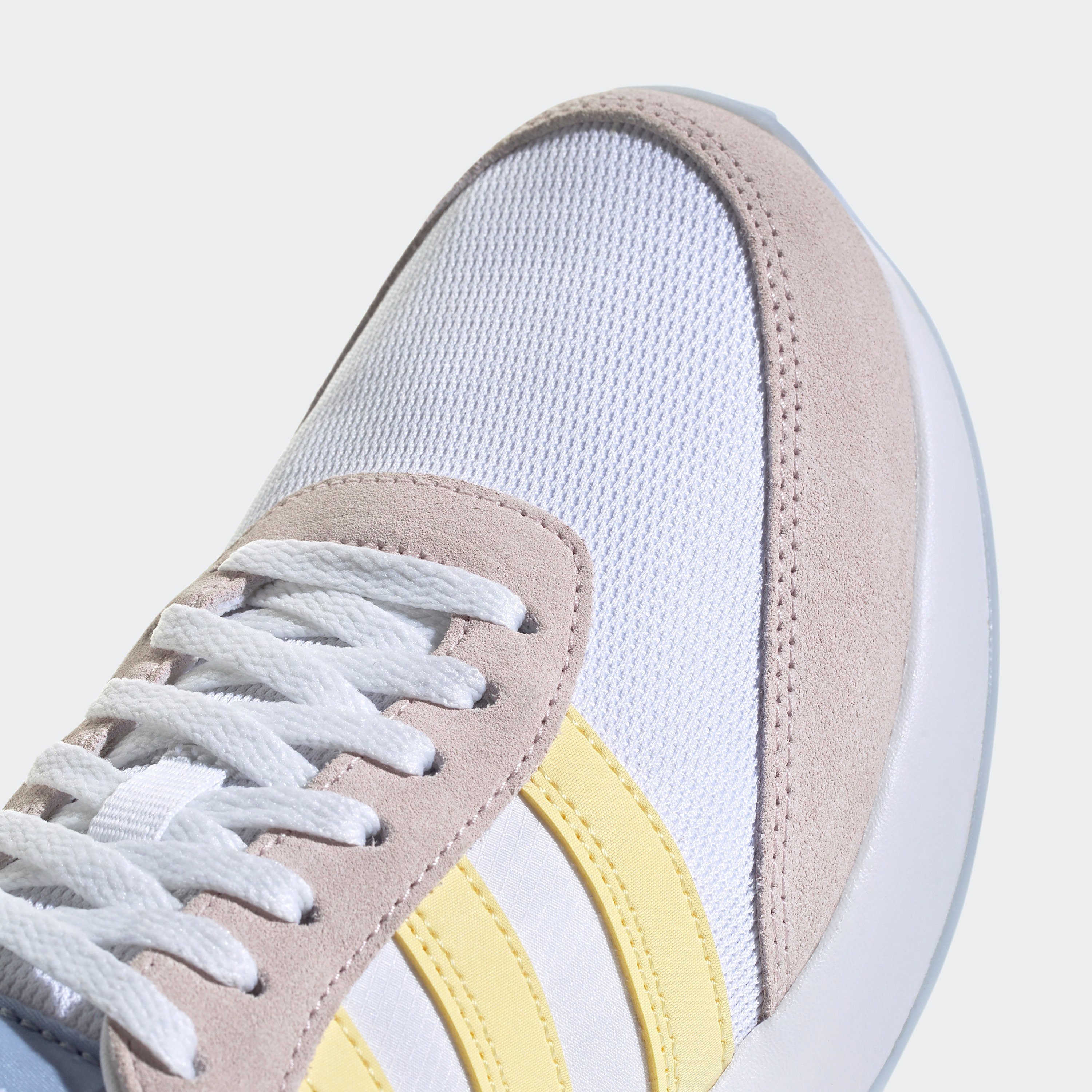 حذاء الجري للسيدات 70s من اديداس| او اي-sports-women-shoes-image-7