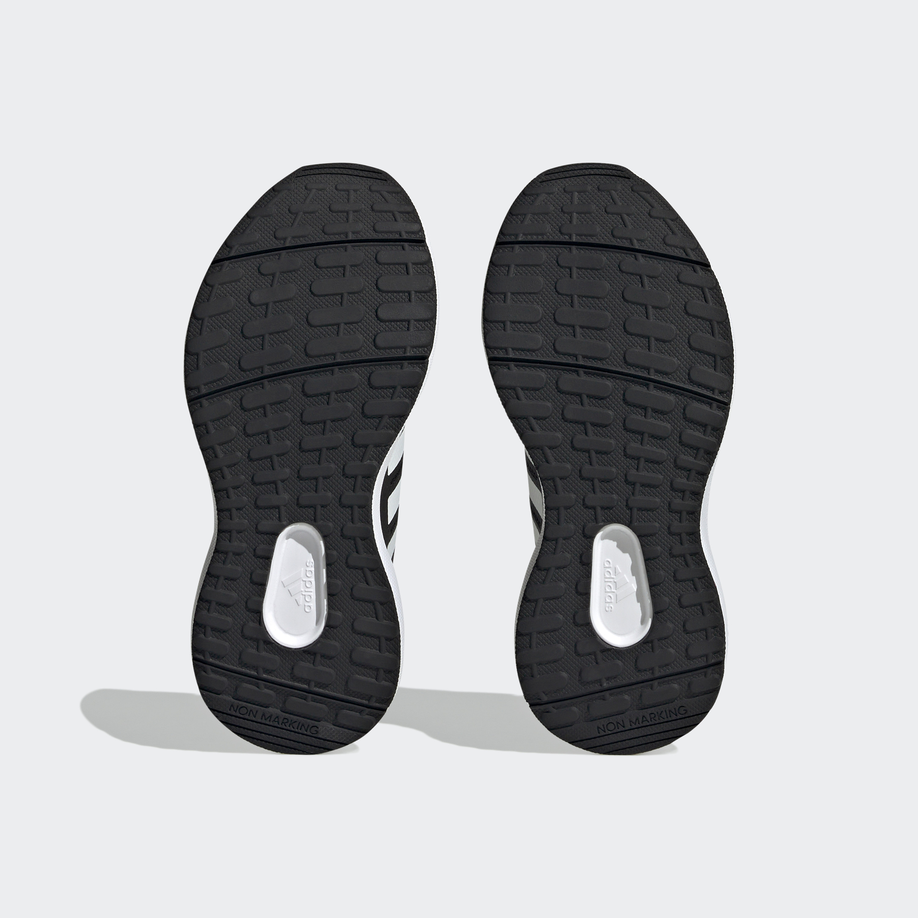 حذاء رياضي فورتارون 2.0 كلاود فوم للجري  للاطفال من اديداس| او اي-boys-shoes-sneakers-image-5