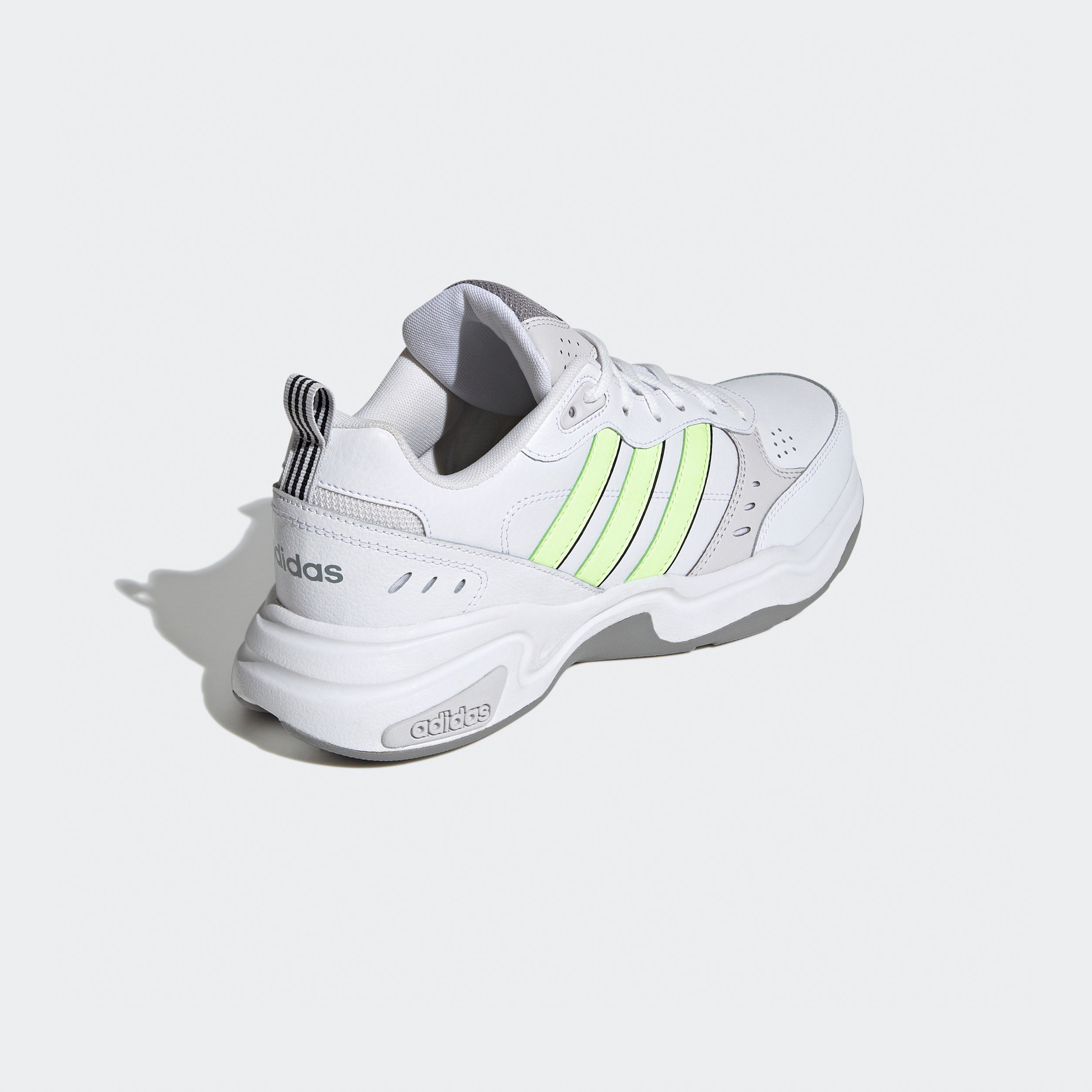 أديداس - حذاء ستروتر للتدريب للرجال ID3072-sports-men-shoes-image-6