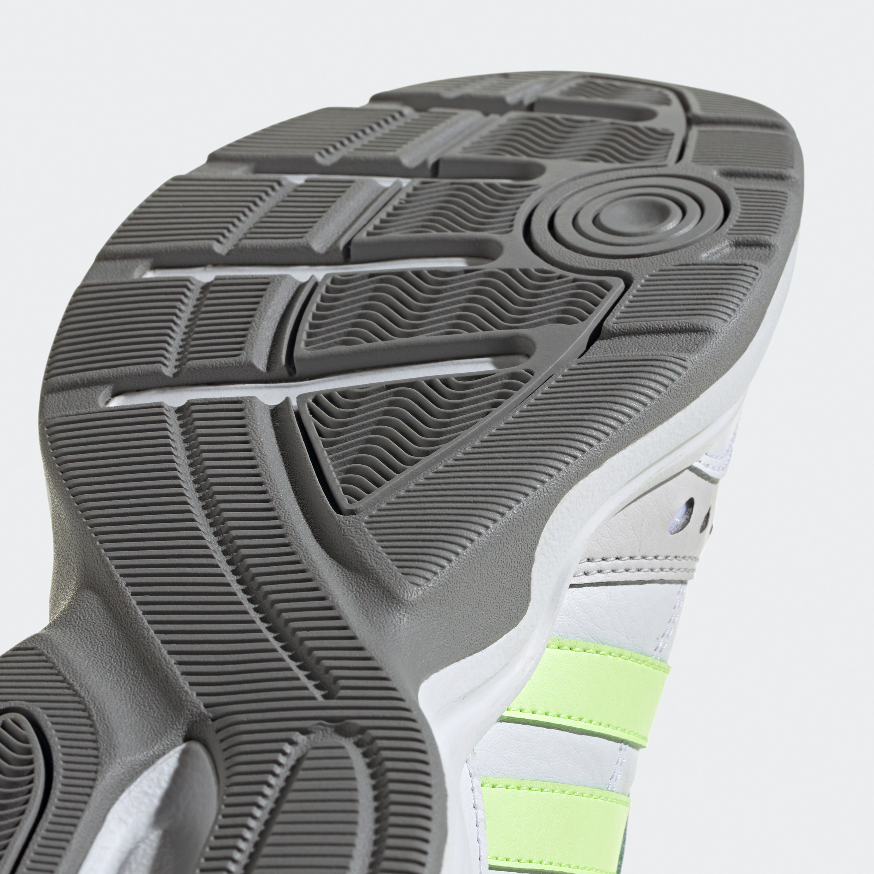 أديداس - حذاء ستروتر للتدريب للرجال ID3072-sports-men-shoes-image-7