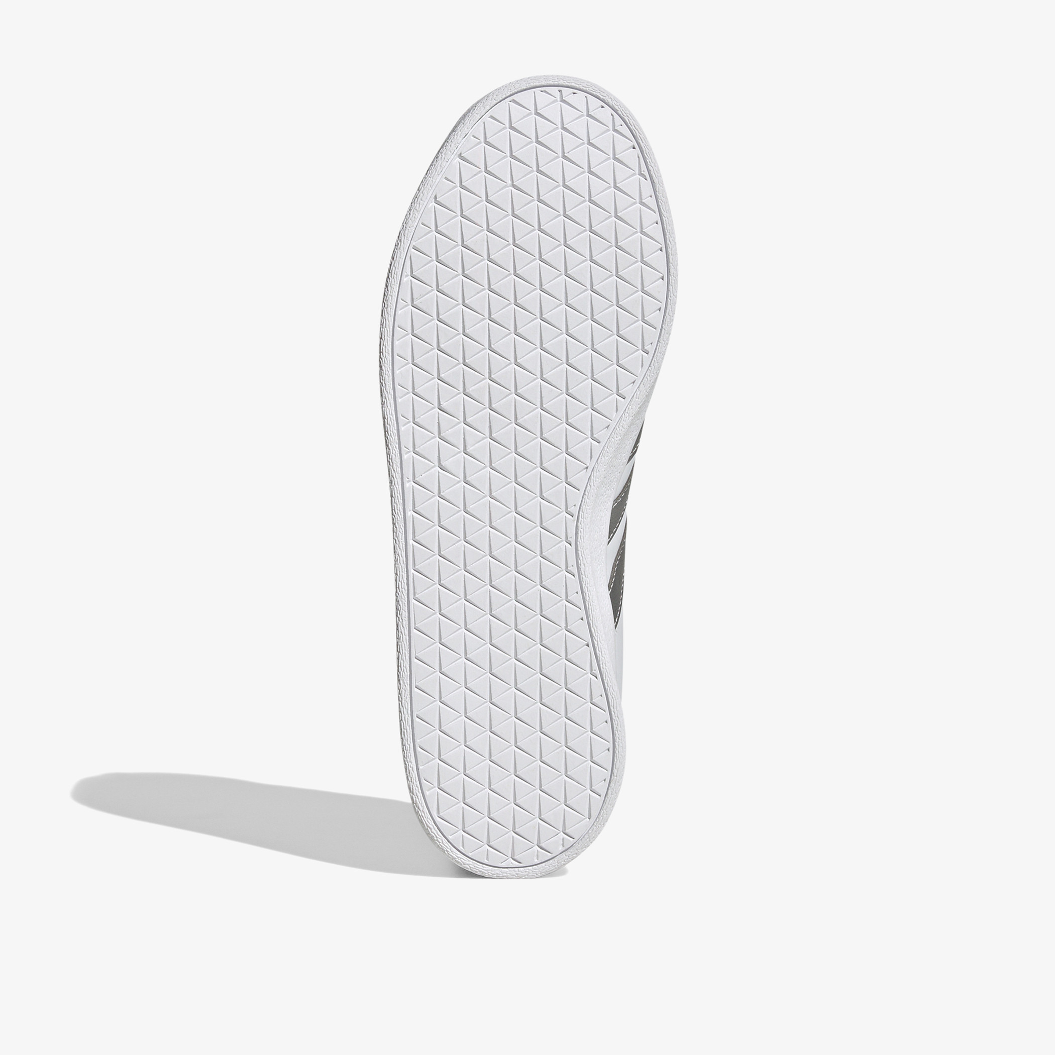 حذاء تنس برباط إغلاق للنساء من أديداس - VL COURT BASE-sports-women-shoes-image-4