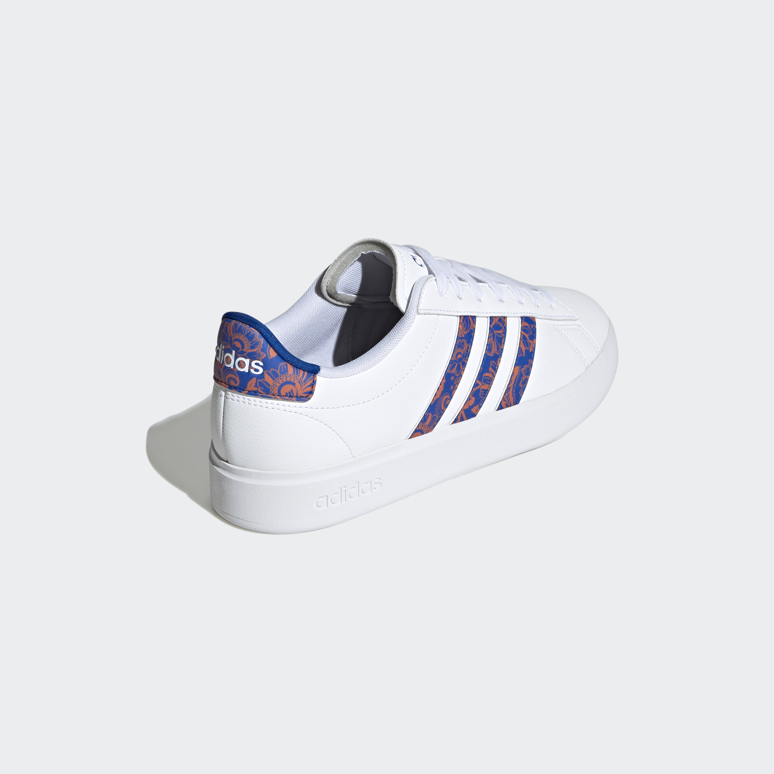 حذاء جراند كورت 2.0 رياضي للنساء من اديداس| او اي-sports-women-shoes-image-6