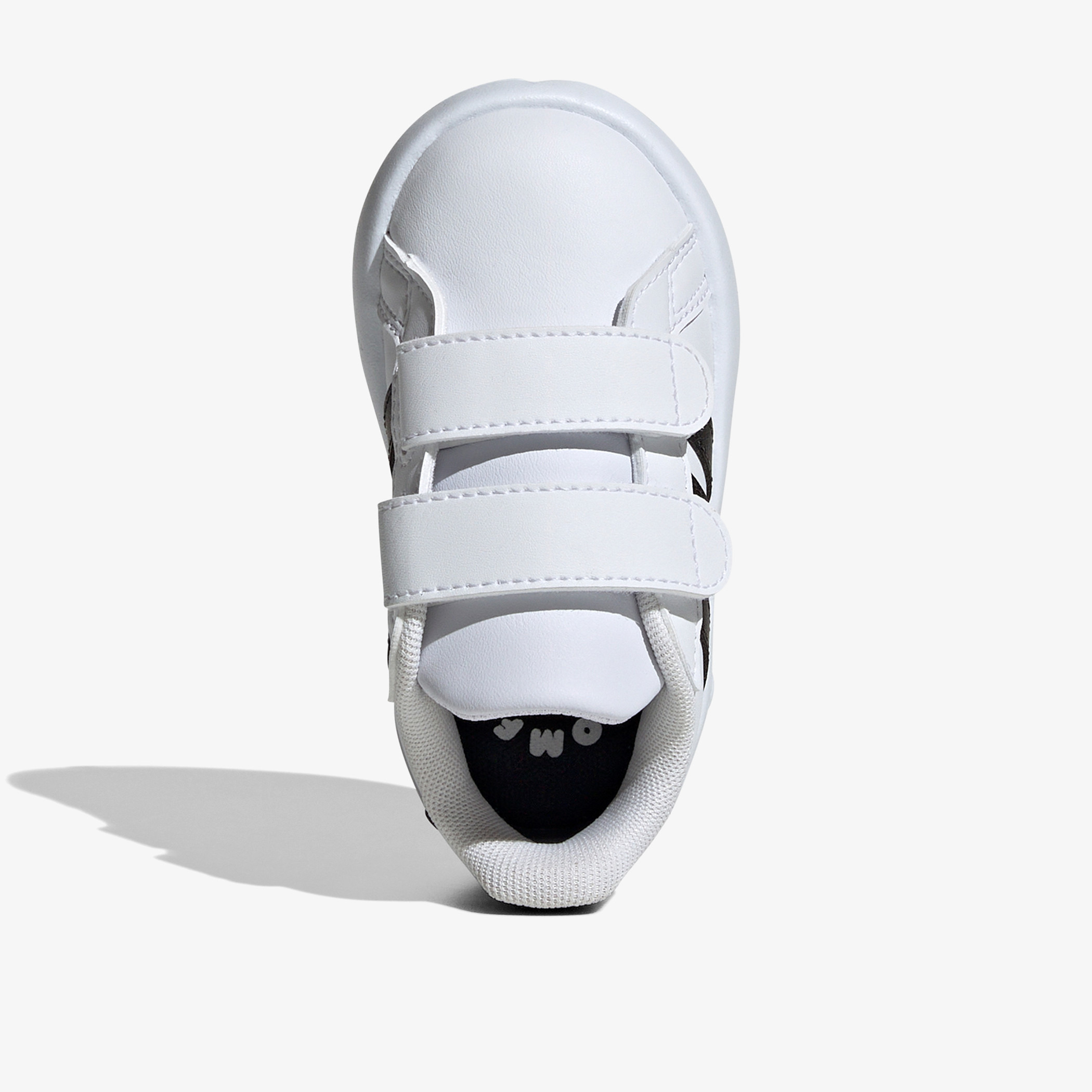 حذاء جري بنعل مبطّن وشريط إغلاق جراند كورت 2.0 للأطفال من أديداس-sports-boys-shoes-image-3