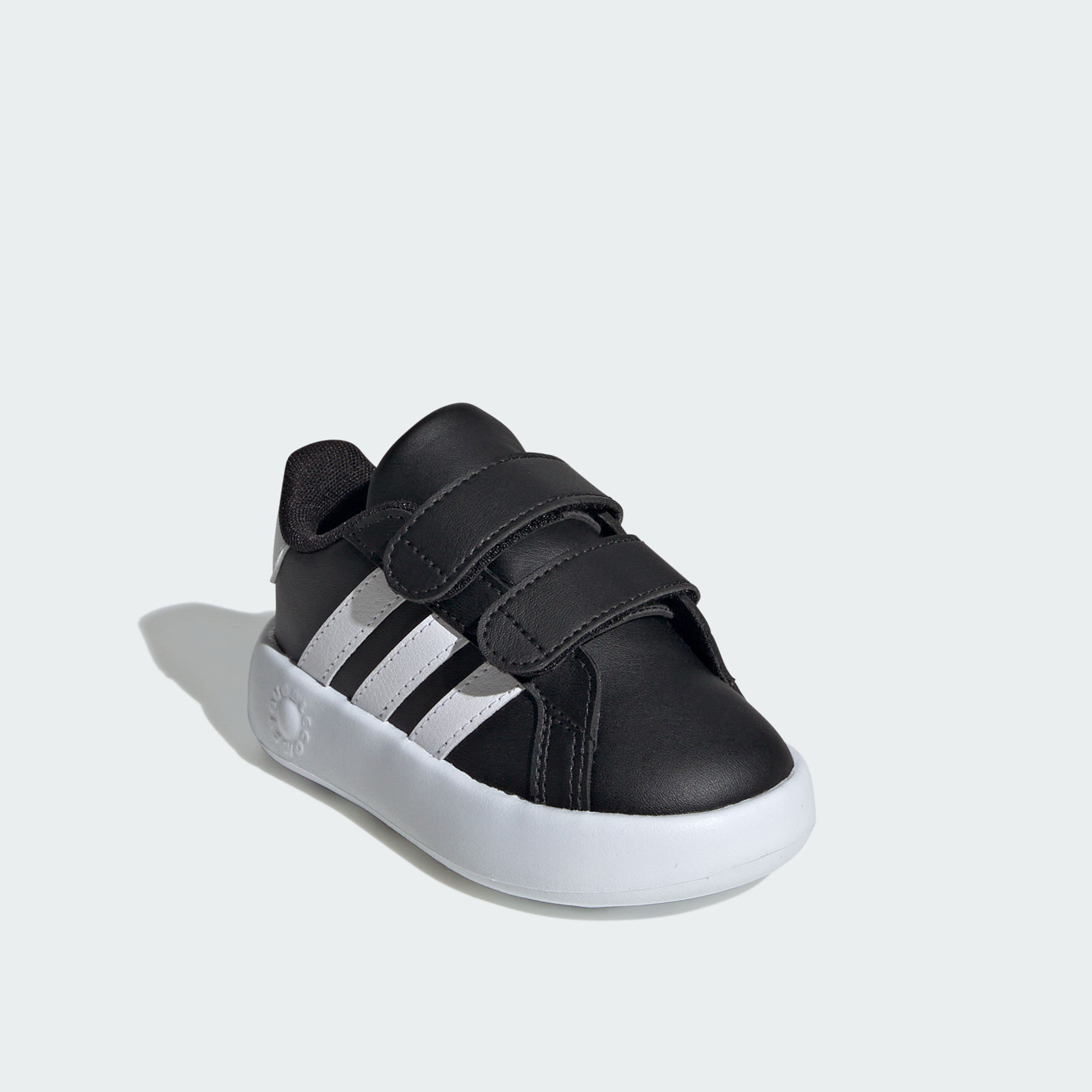 أديداس - حذاء رياضي بيبي جراند كورت 2.0 بشريط فيلكرو ID5272 | OE-baby-girls-shoes-closedshoes-image-1