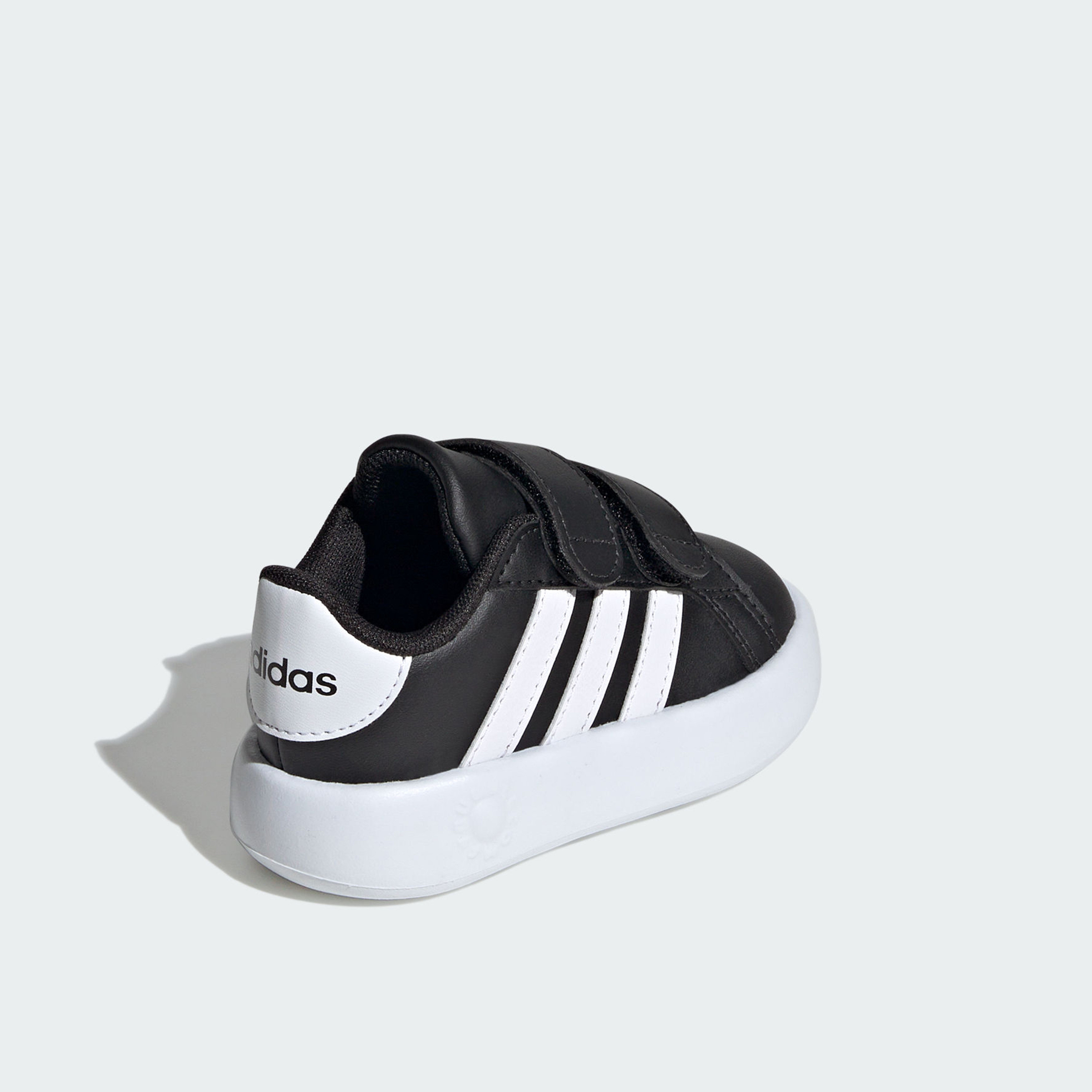 أديداس - حذاء رياضي بيبي جراند كورت 2.0 بشريط فيلكرو ID5272 | OE-baby-girls-shoes-closedshoes-image-6