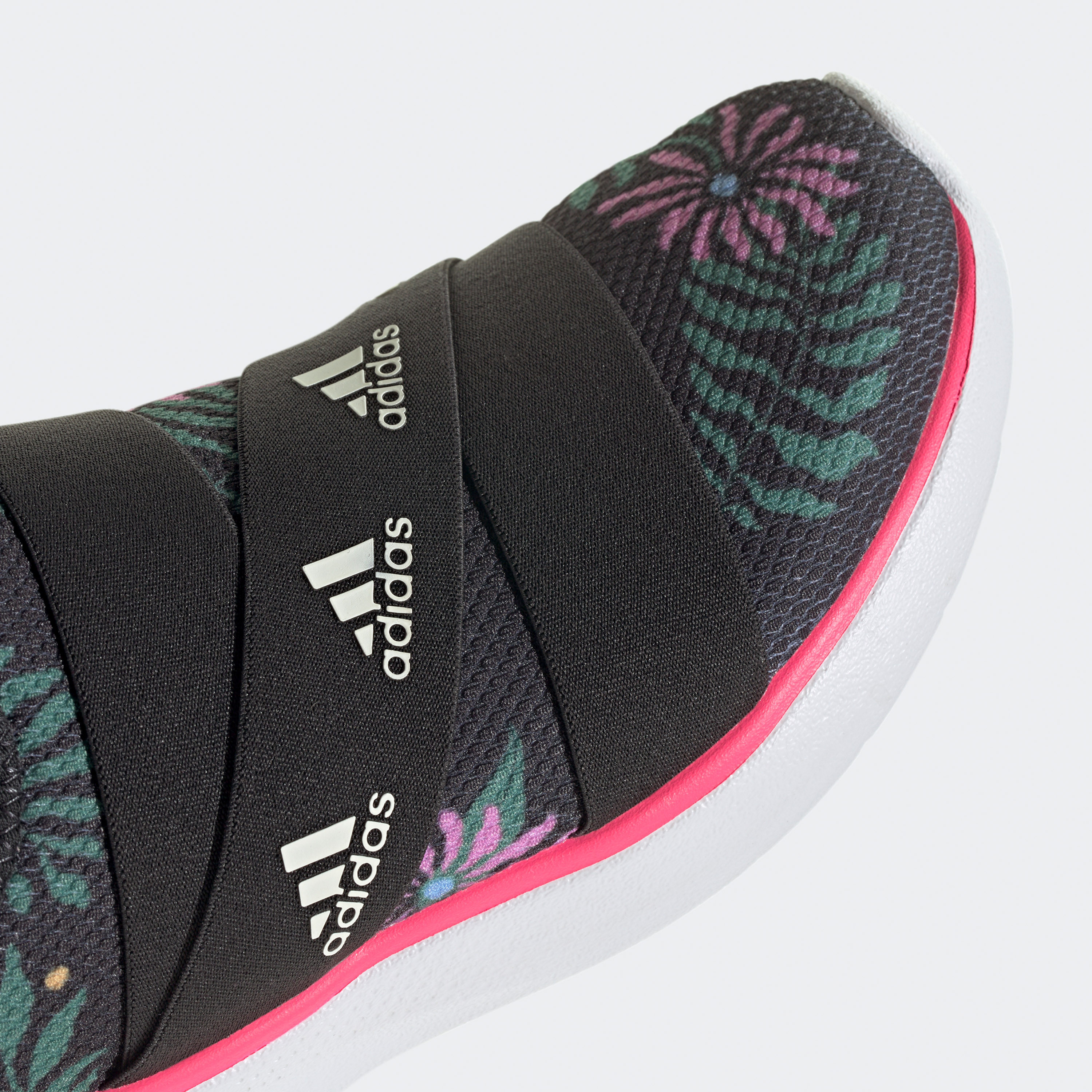 أديداس - حذاء الجري بيور موشن ادابت للنساء ID5652-sports-women-shoes-image-15
