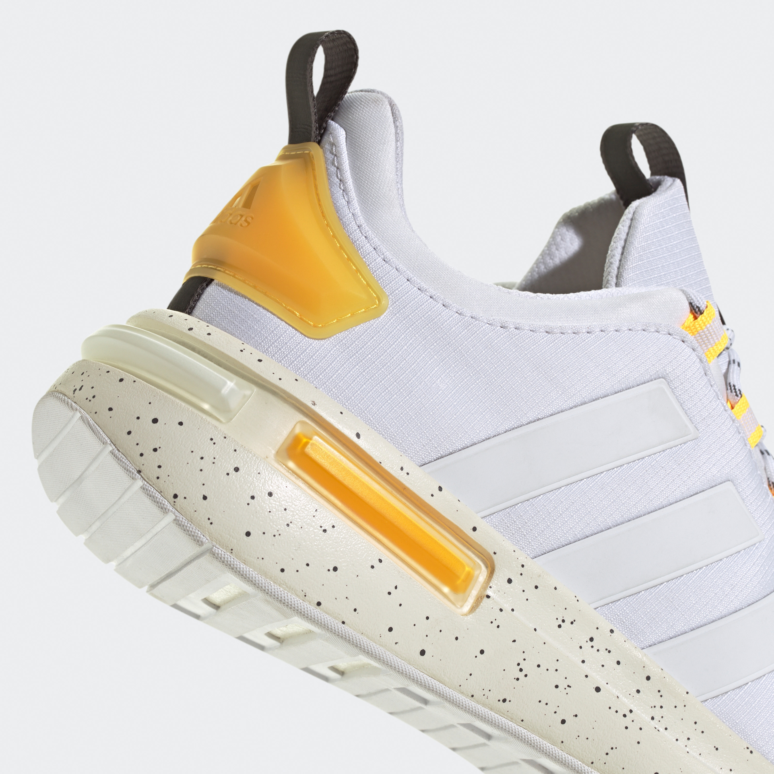 أديداس - حذاء الجري ريسر تي ار 23 للرجال ID5857-sports-men-shoes-image-7