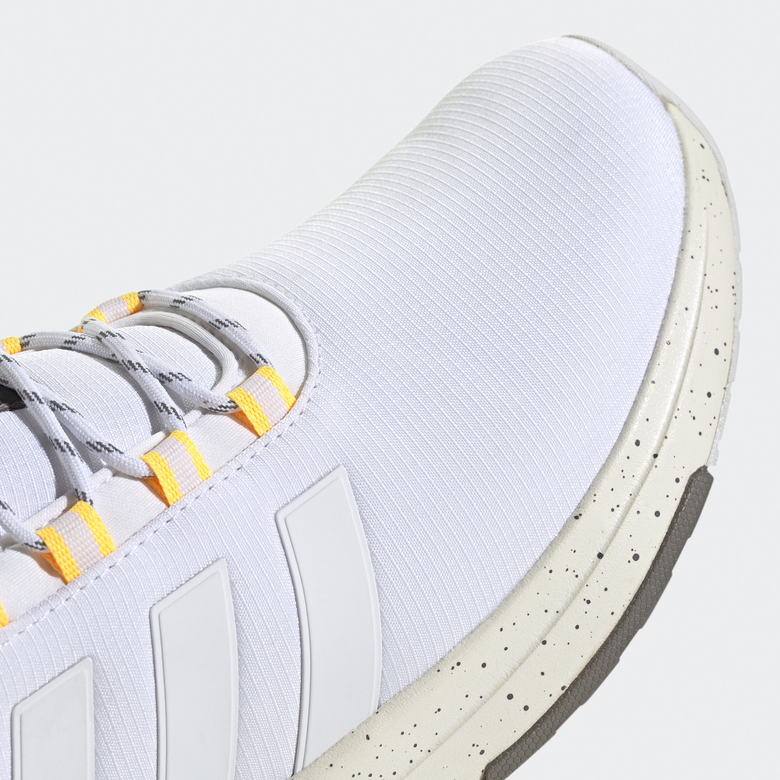 أديداس - حذاء الجري ريسر تي ار 23 للرجال ID5857-sports-men-shoes-image-8