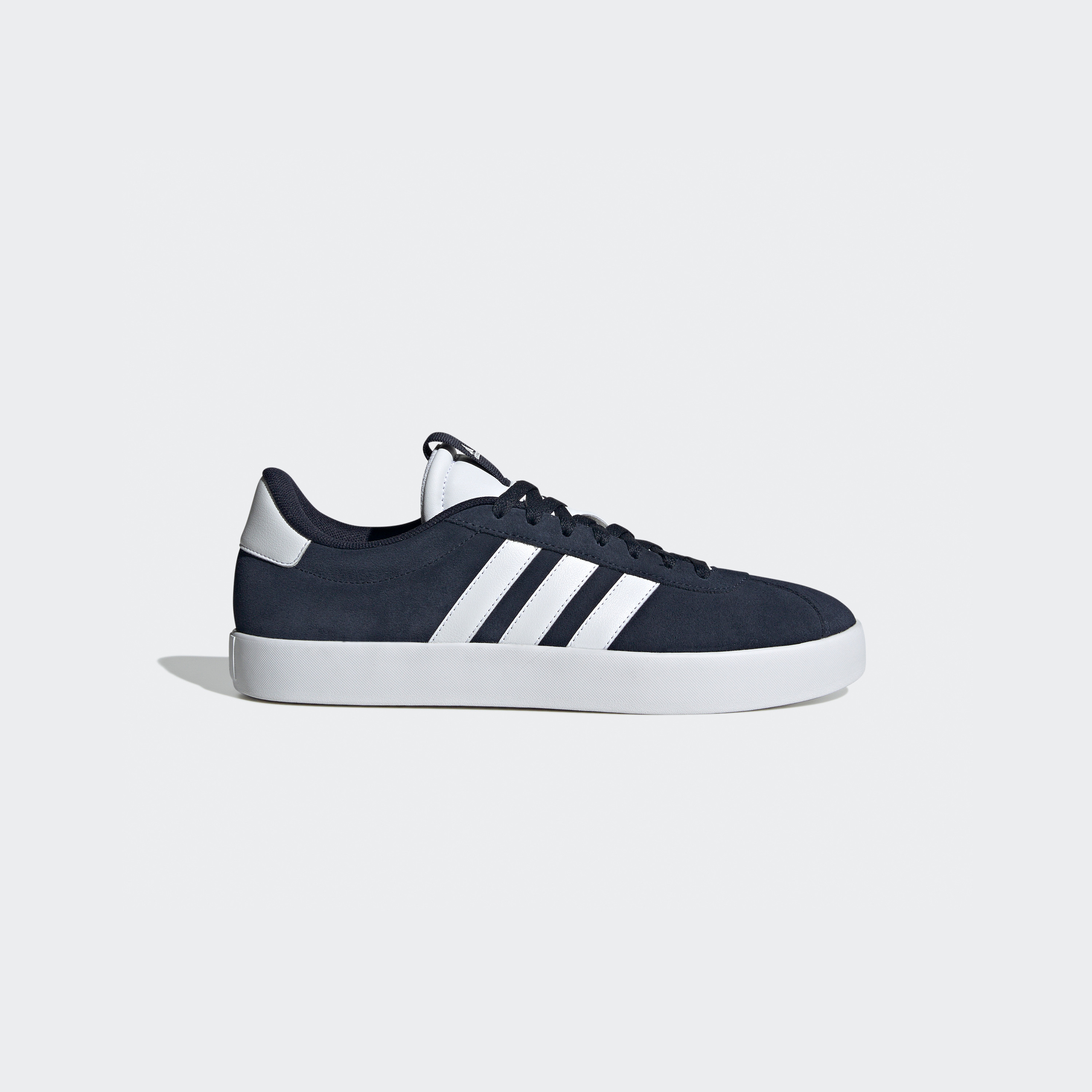 أديداس - حذاء في ال كورت 3.0 للرجال ID6275-sports-men-shoes-image-2