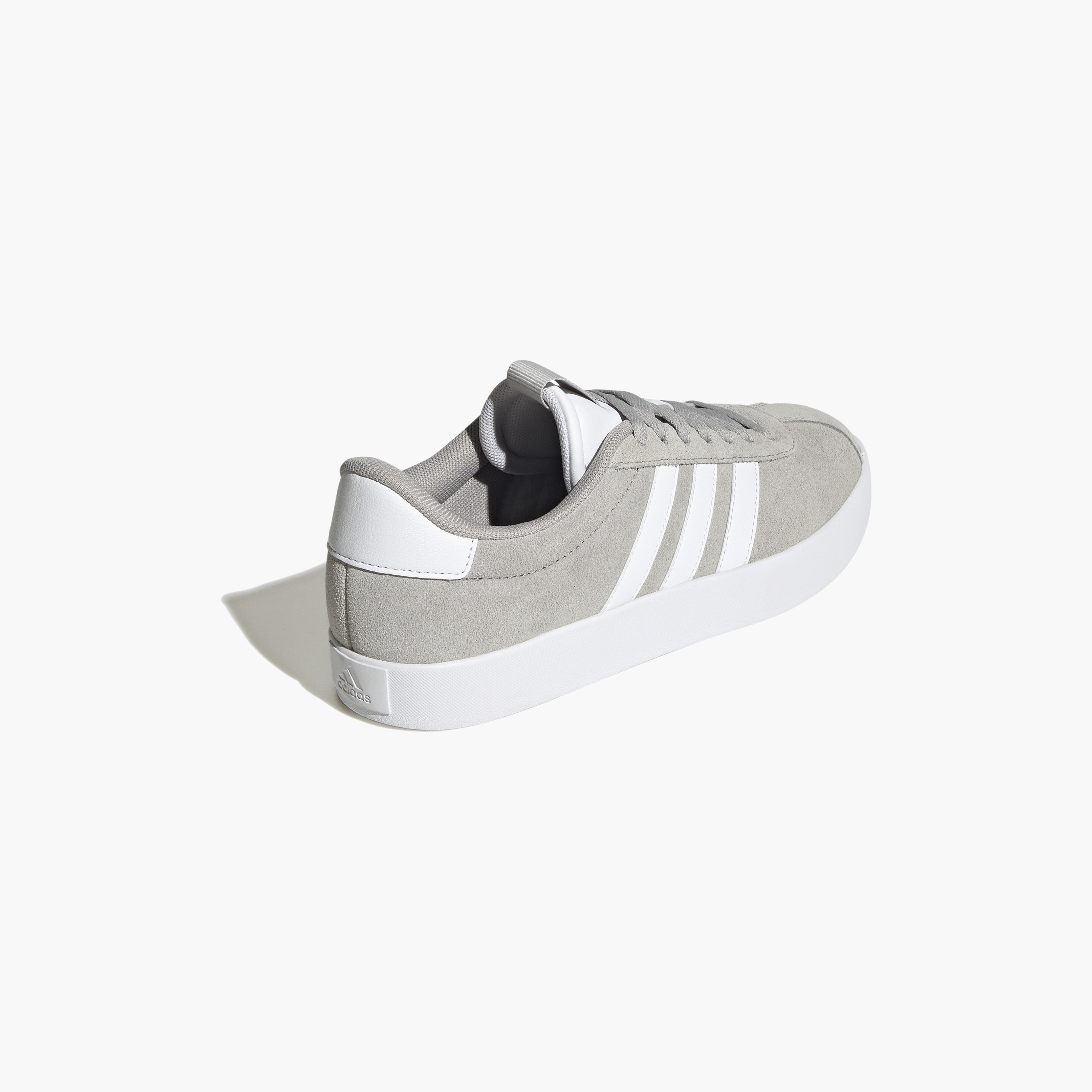 سنيكرز في إل كورت 3.0 للنساء من أديداس | OE-sports-women-shoes-image-6