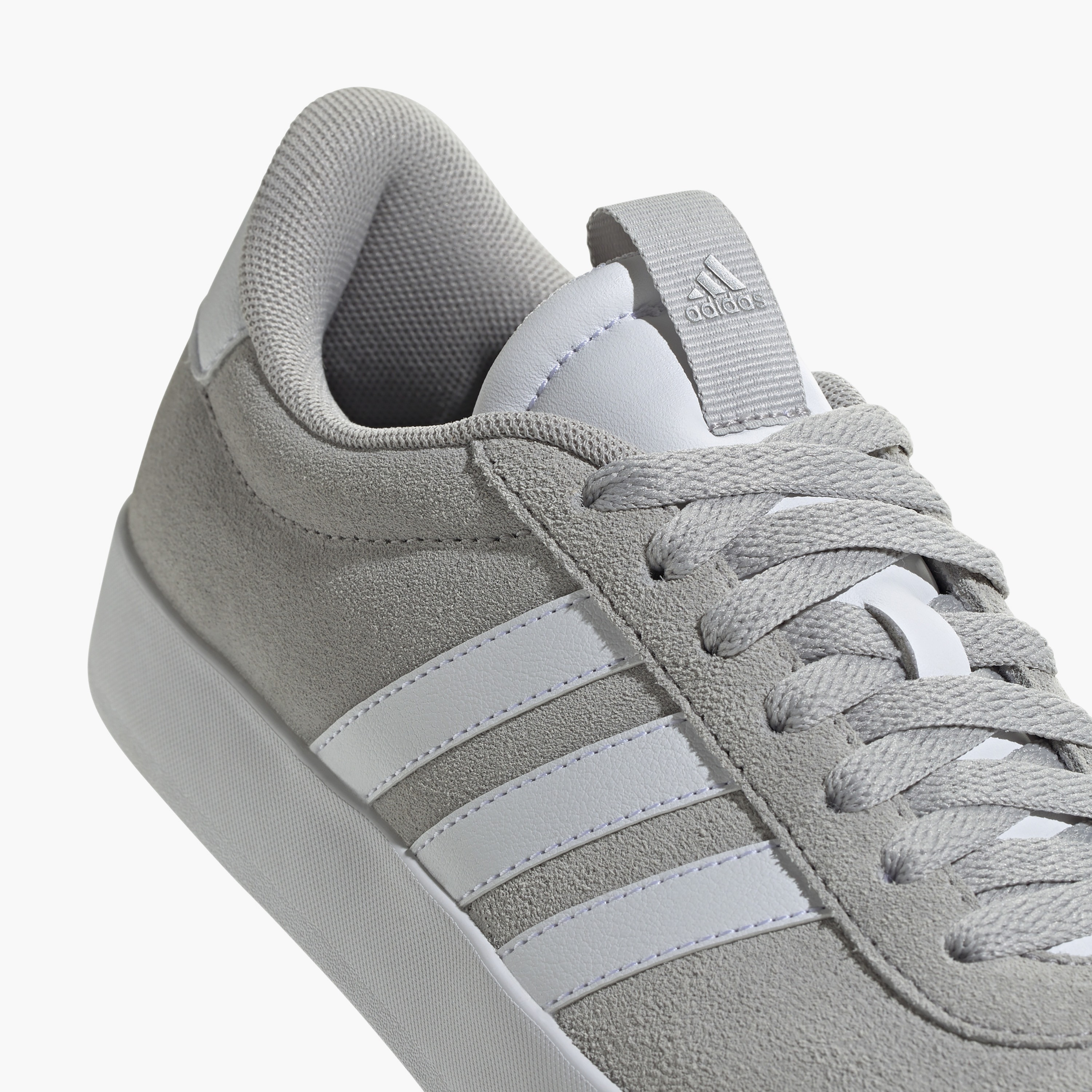 سنيكرز في إل كورت 3.0 للنساء من أديداس | OE-sports-women-shoes-image-7