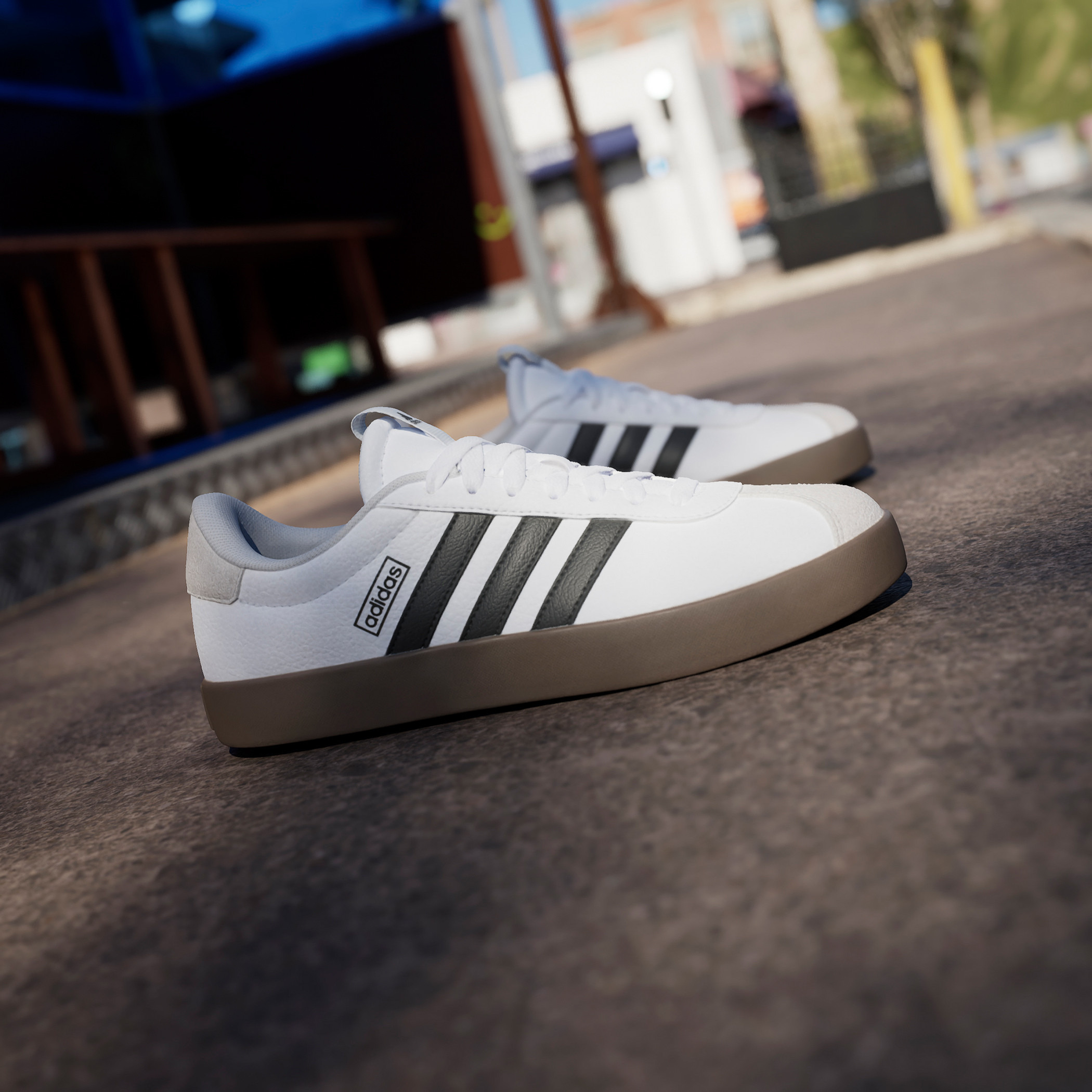 حذاء سنيكرز برباط إغلاق وألواح للنساء من أديداس - VL COURT 3.0-women-shoes-sneakers-image-12