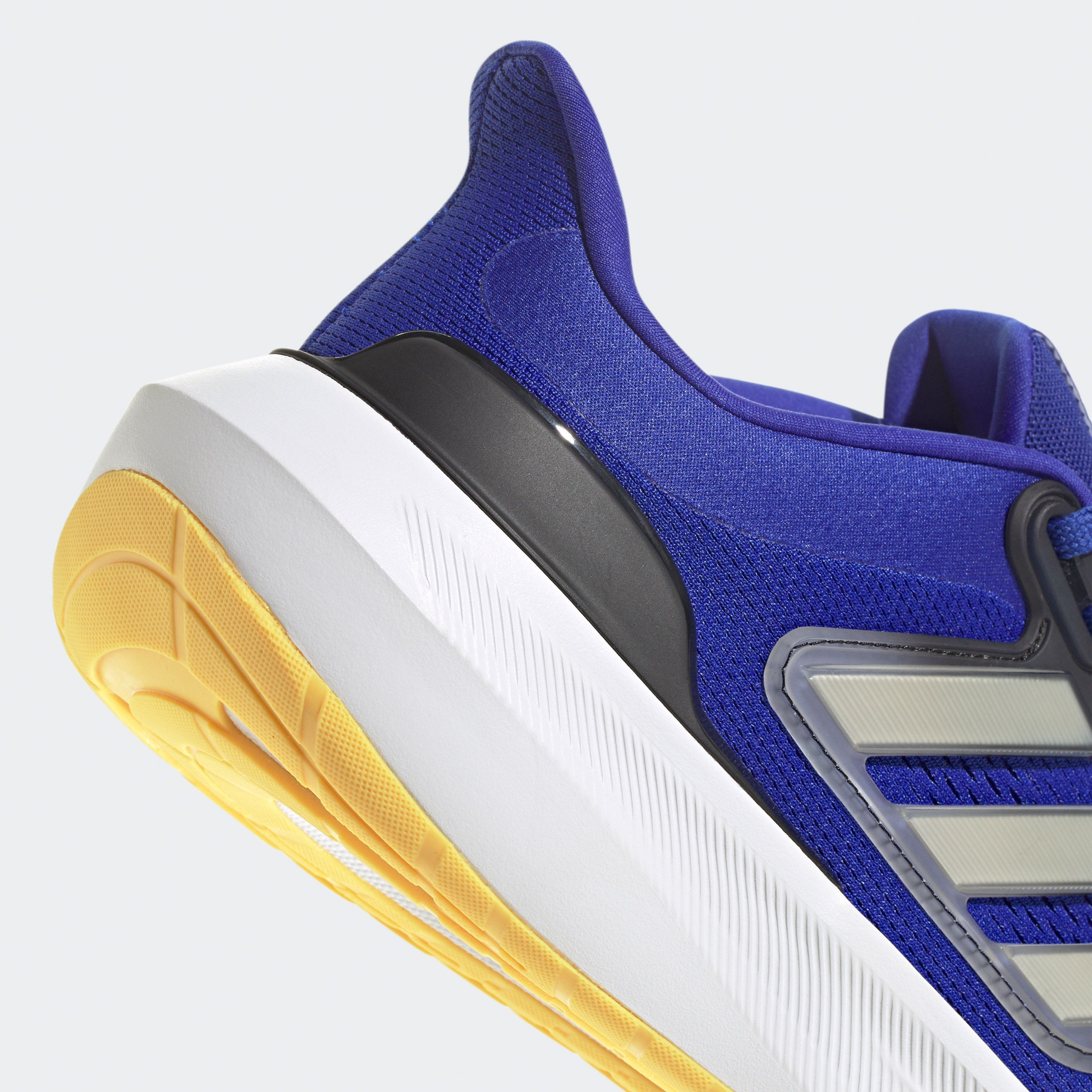 أديداس - حذاء الجري الترا باونس للرجال IE0717-sports-men-shoes-image-7