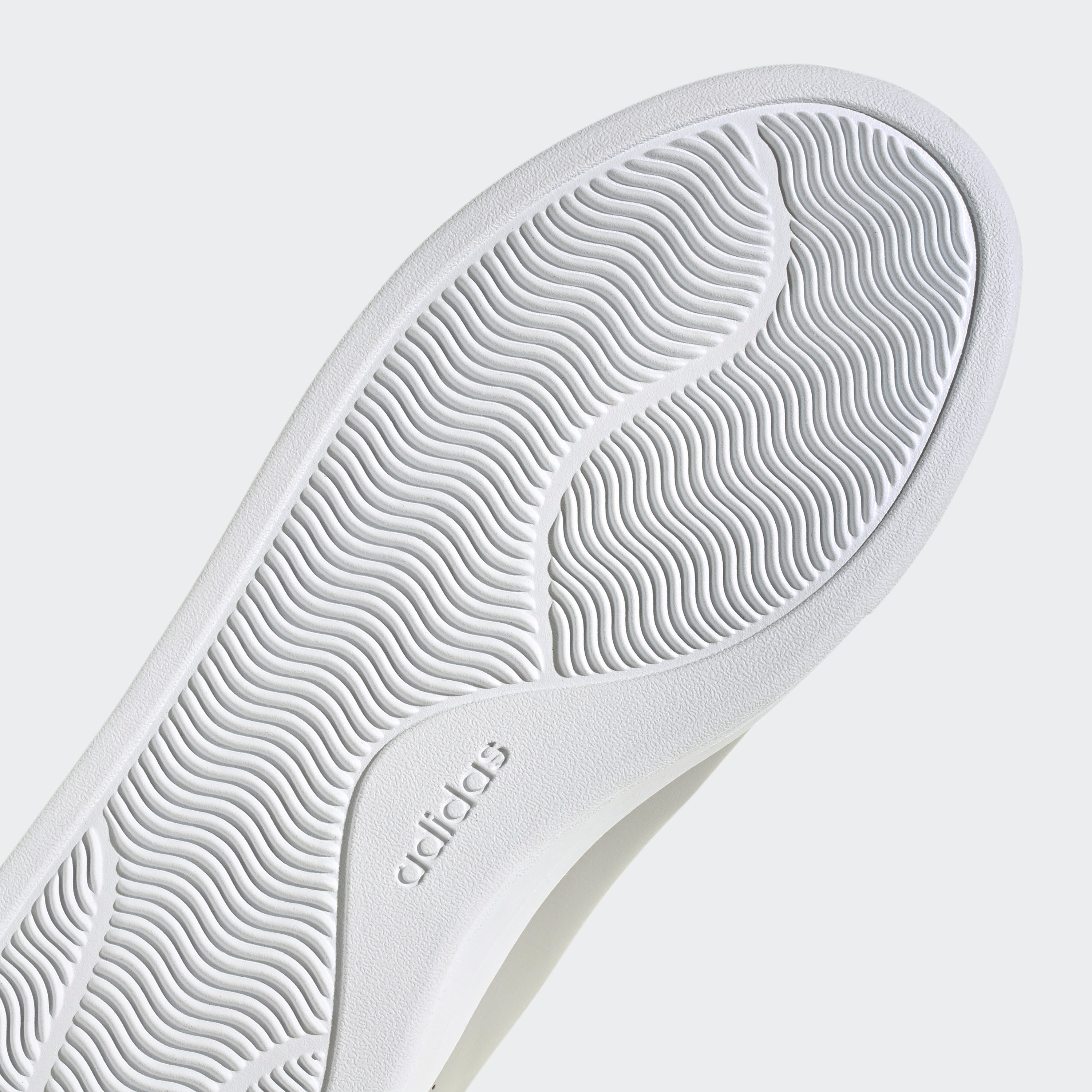 حذاء سنيكرز كورت من الحرير للنساء من اديداس | او اي-sports-women-shoes-image-12