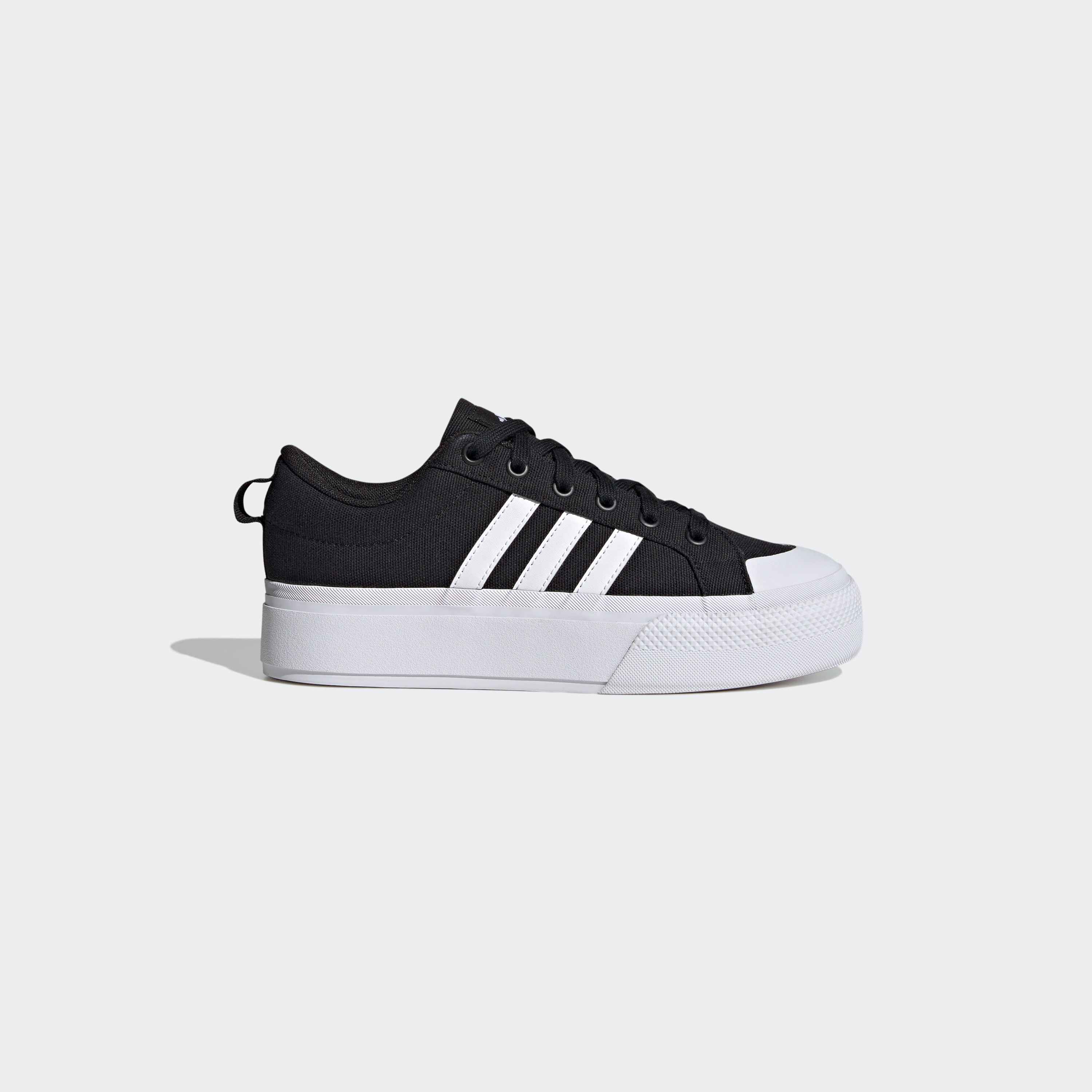أديداس - حذاء رياضي برافادا 2.0 للنساء IE2309-women-shoes-sneakers-image-14