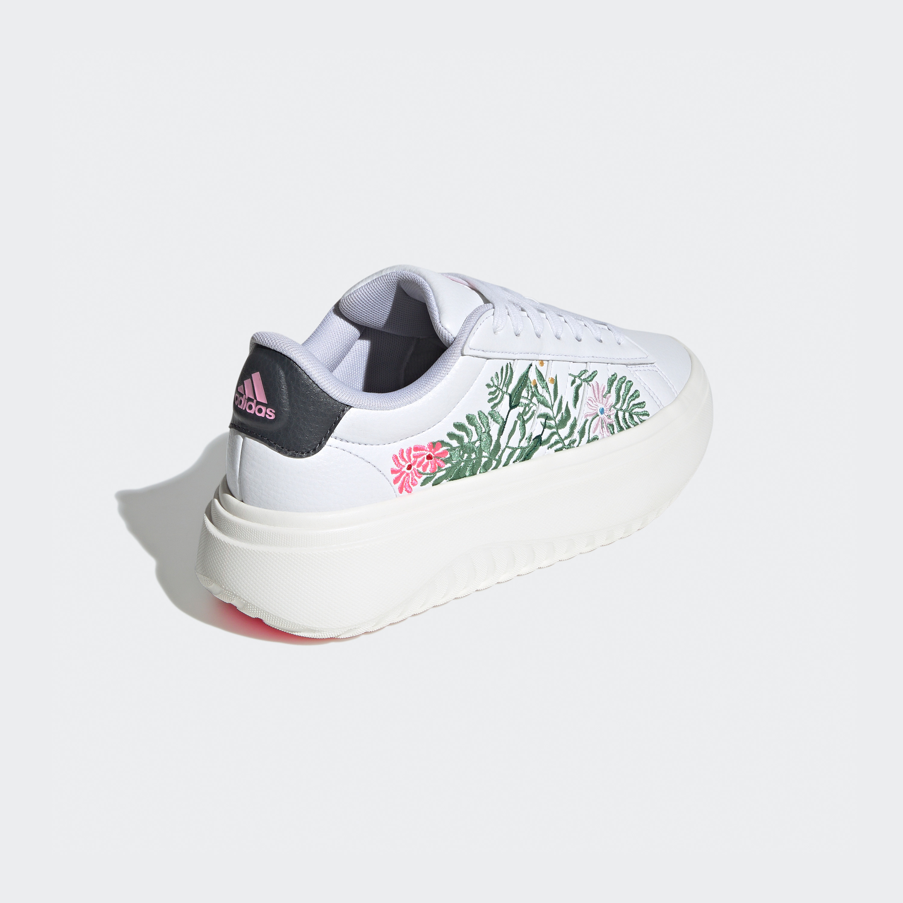 أديداس - حذاء رياضي جراند كورت بلاتفورم للنساء IE3601-sports-women-shoes-image-6