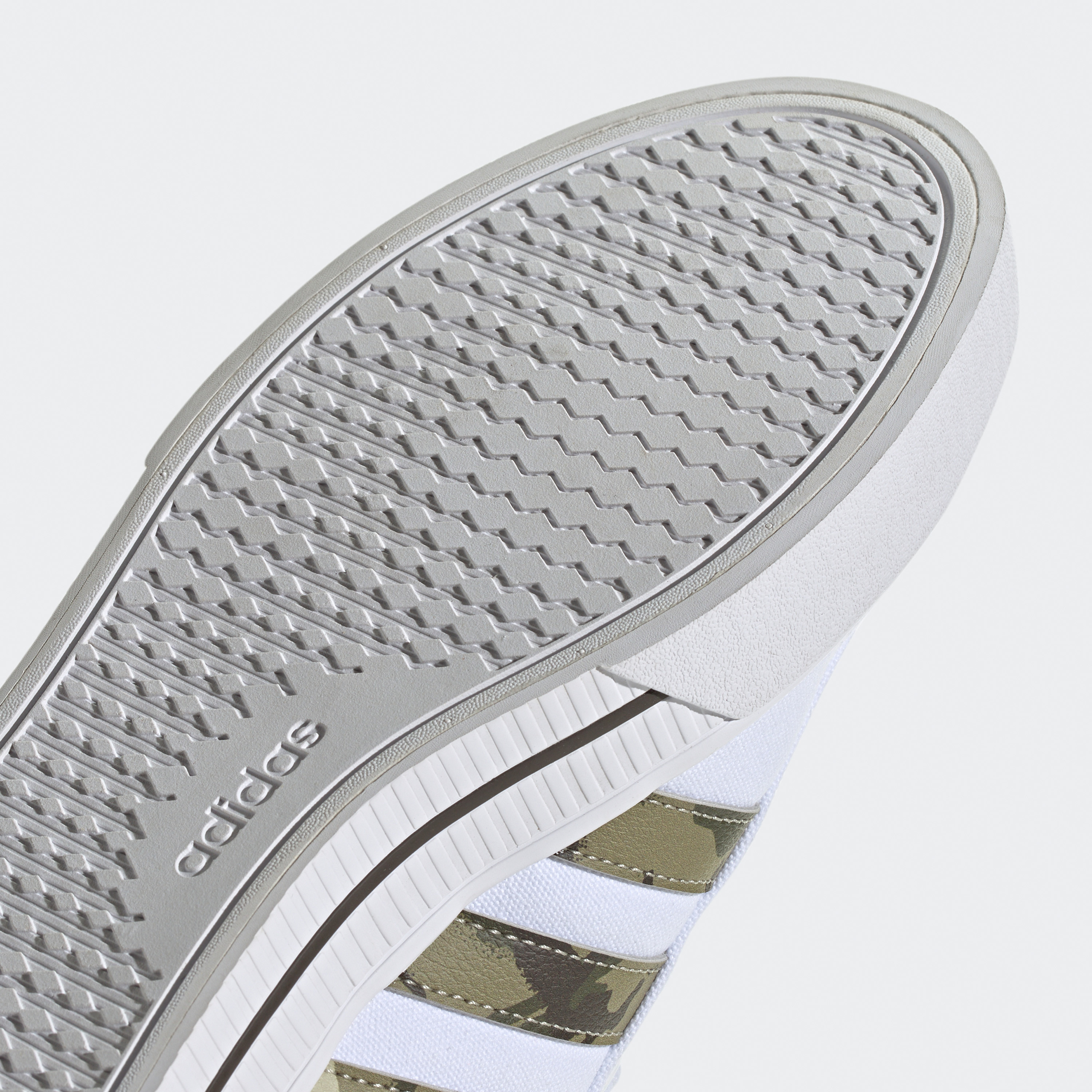 أديداس - حذاء ديلي 3.0 للرجال IE7839-sports-men-shoes-image-8