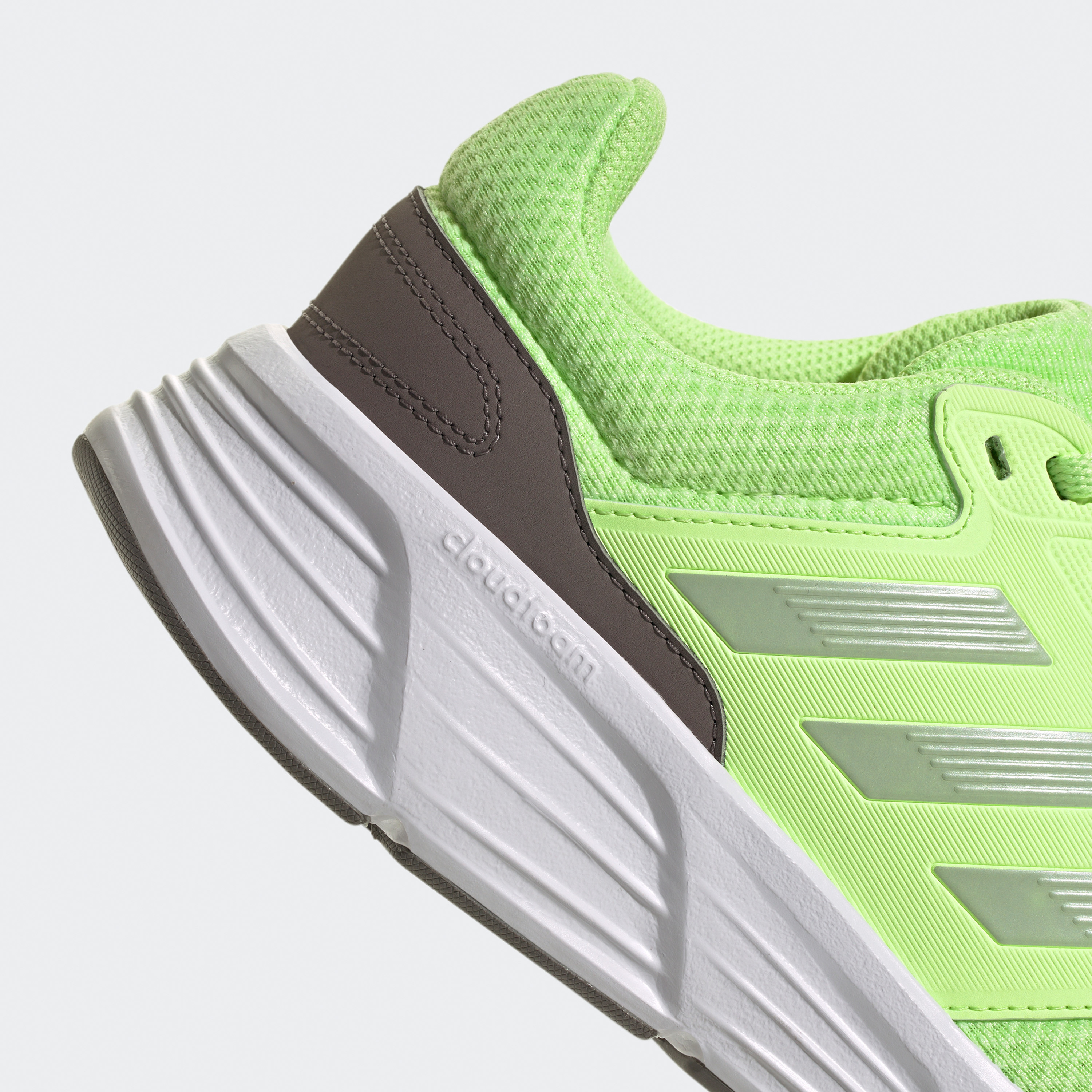 أديداس - حذاء الجري جالاكسي 6 للرجال IE8129-sports-men-shoes-image-8