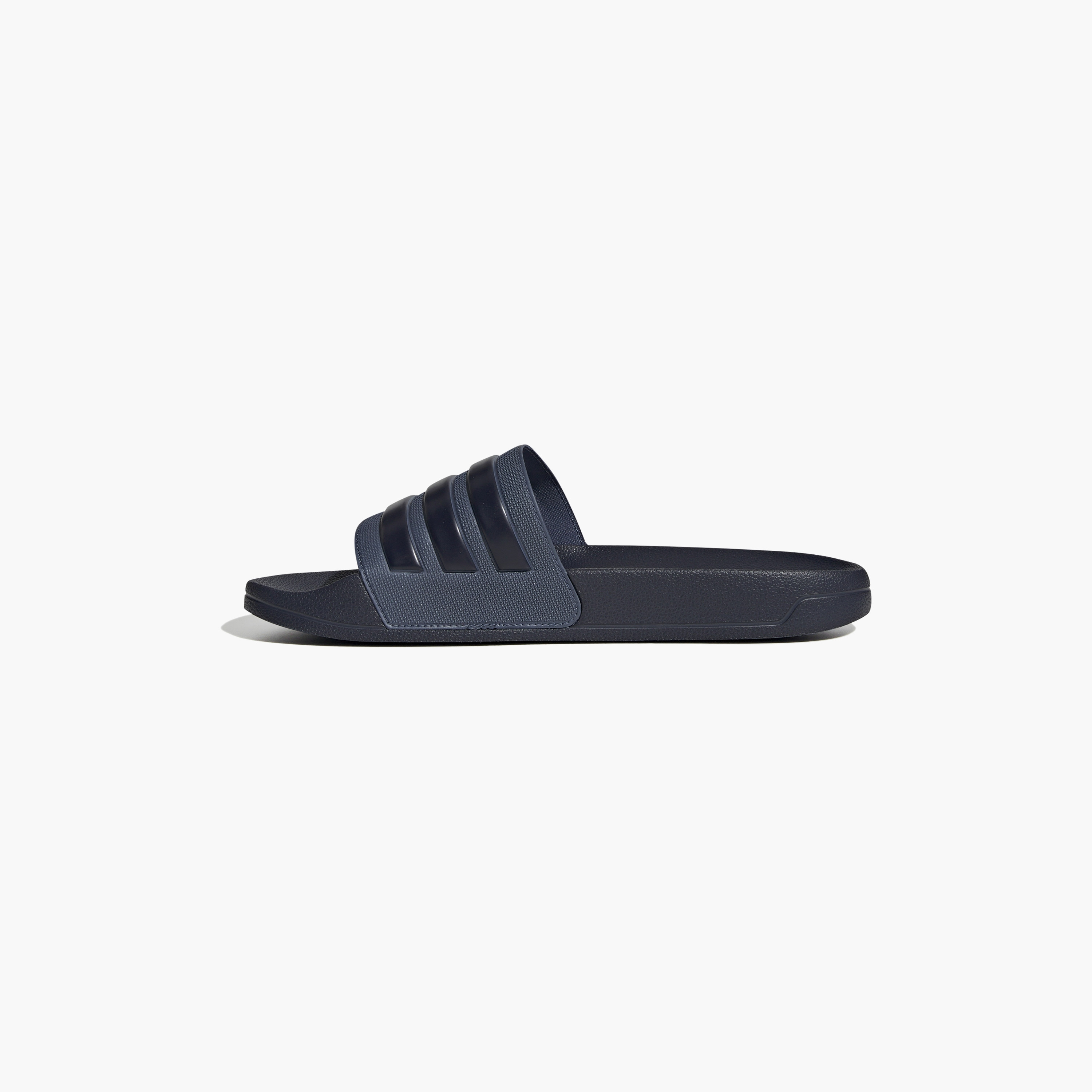 سلايدس الاستحمام ذو اديليت للرجال من اديداس IE8963 | OE-men-shoes-flipflopsandslides-image-3
