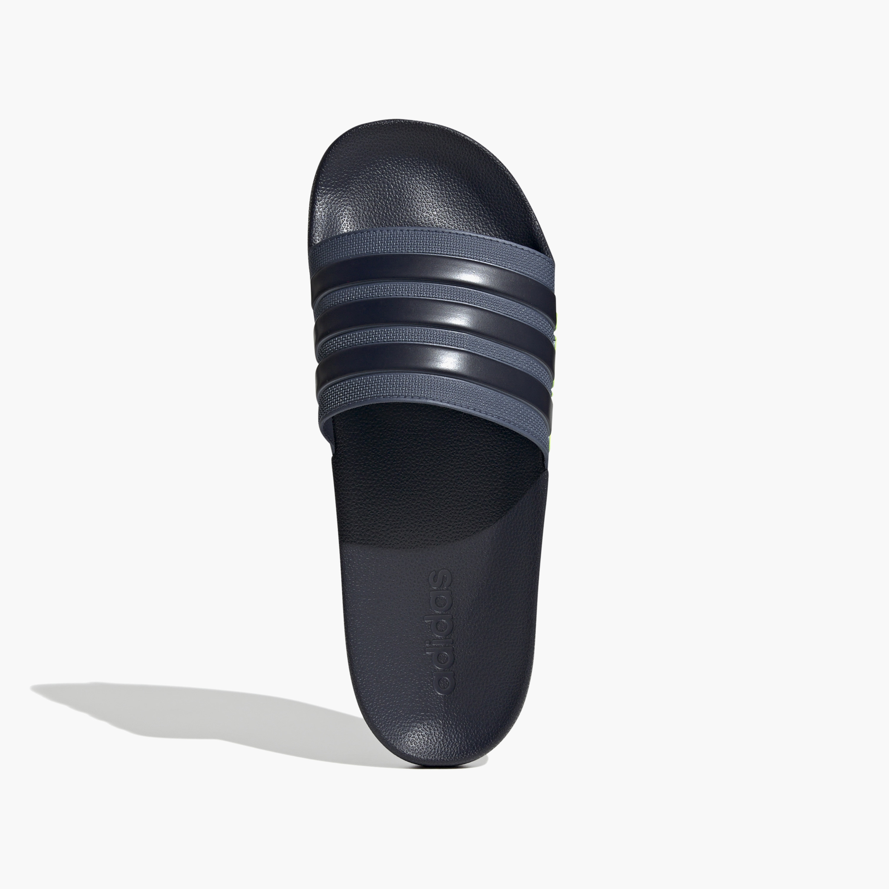 سلايدس الاستحمام ذو اديليت للرجال من اديداس IE8963 | OE-men-shoes-flipflopsandslides-image-4