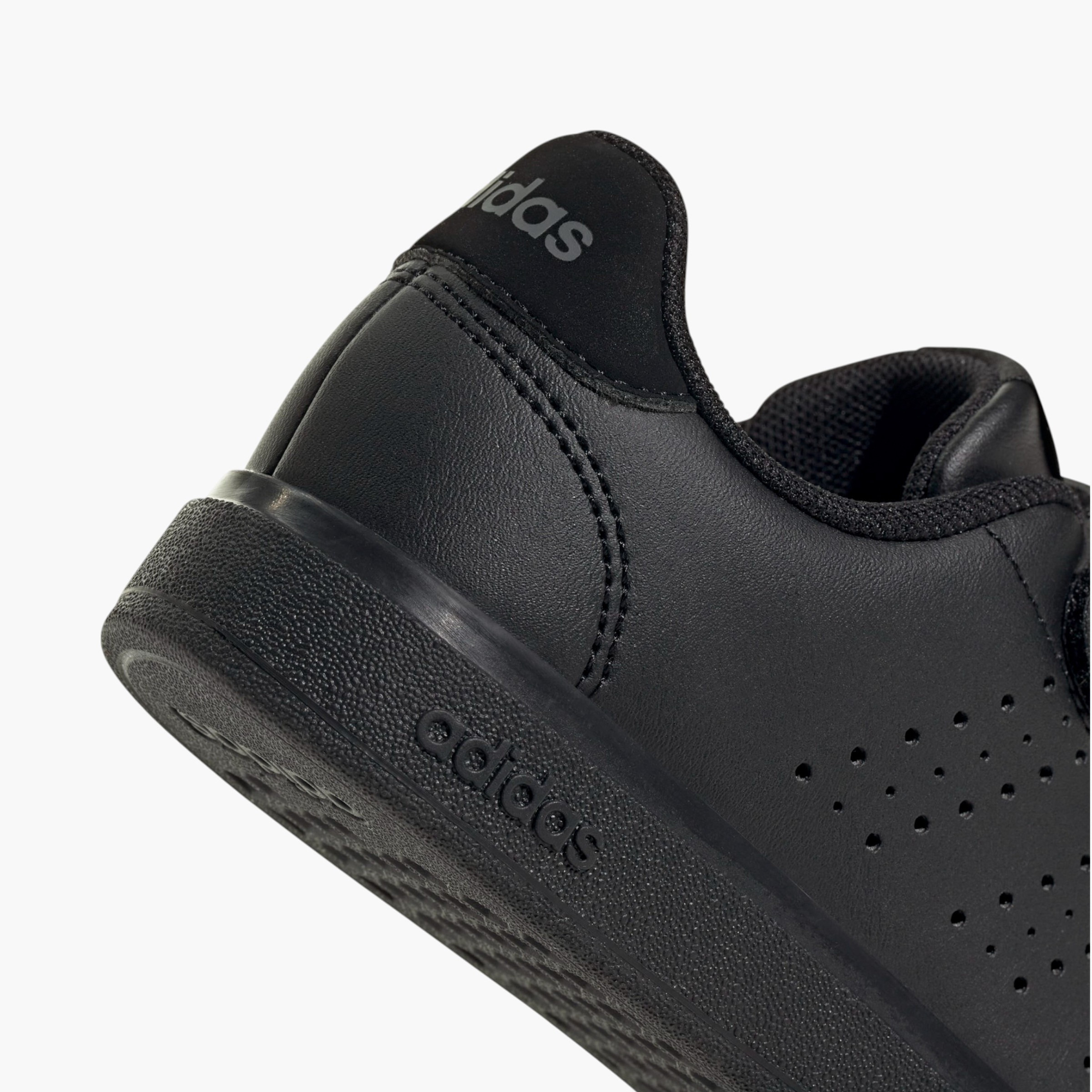 حذاء مدرسي برباط إغلاق "أدفانتج بيس 2.0" للأولاد من أديداس - IE9018-boys-shoes-schoolshoes-image-6