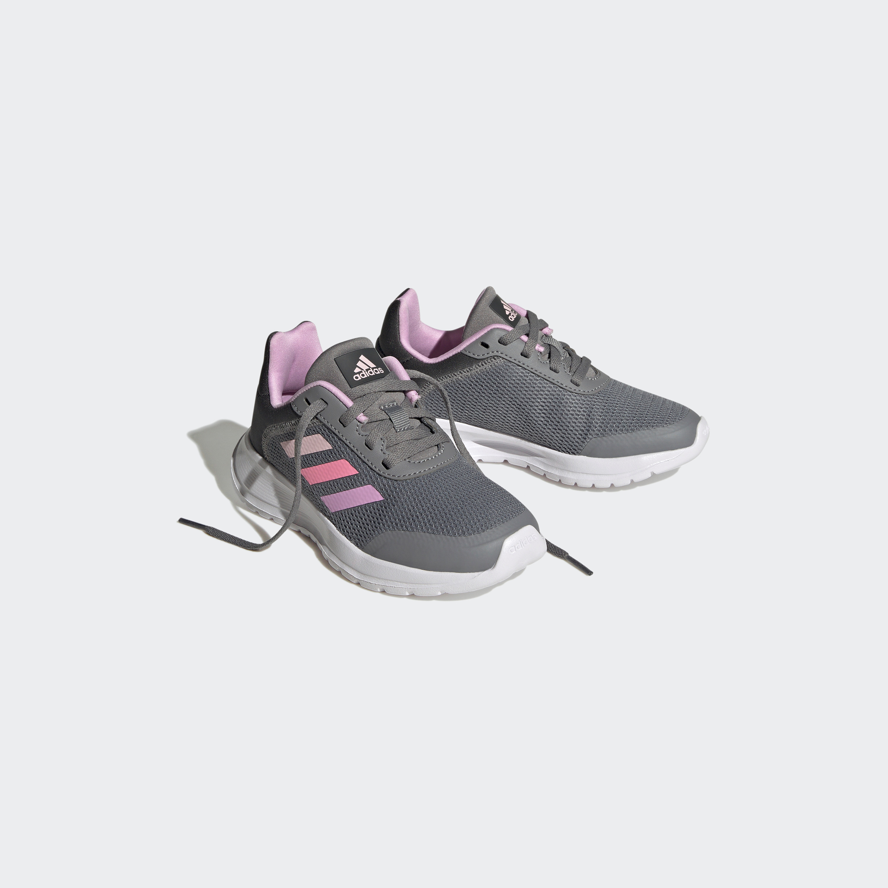 حذاء جري تينسور رن برباط للبنات من أديداس-girls-shoes-sneakers-image-1
